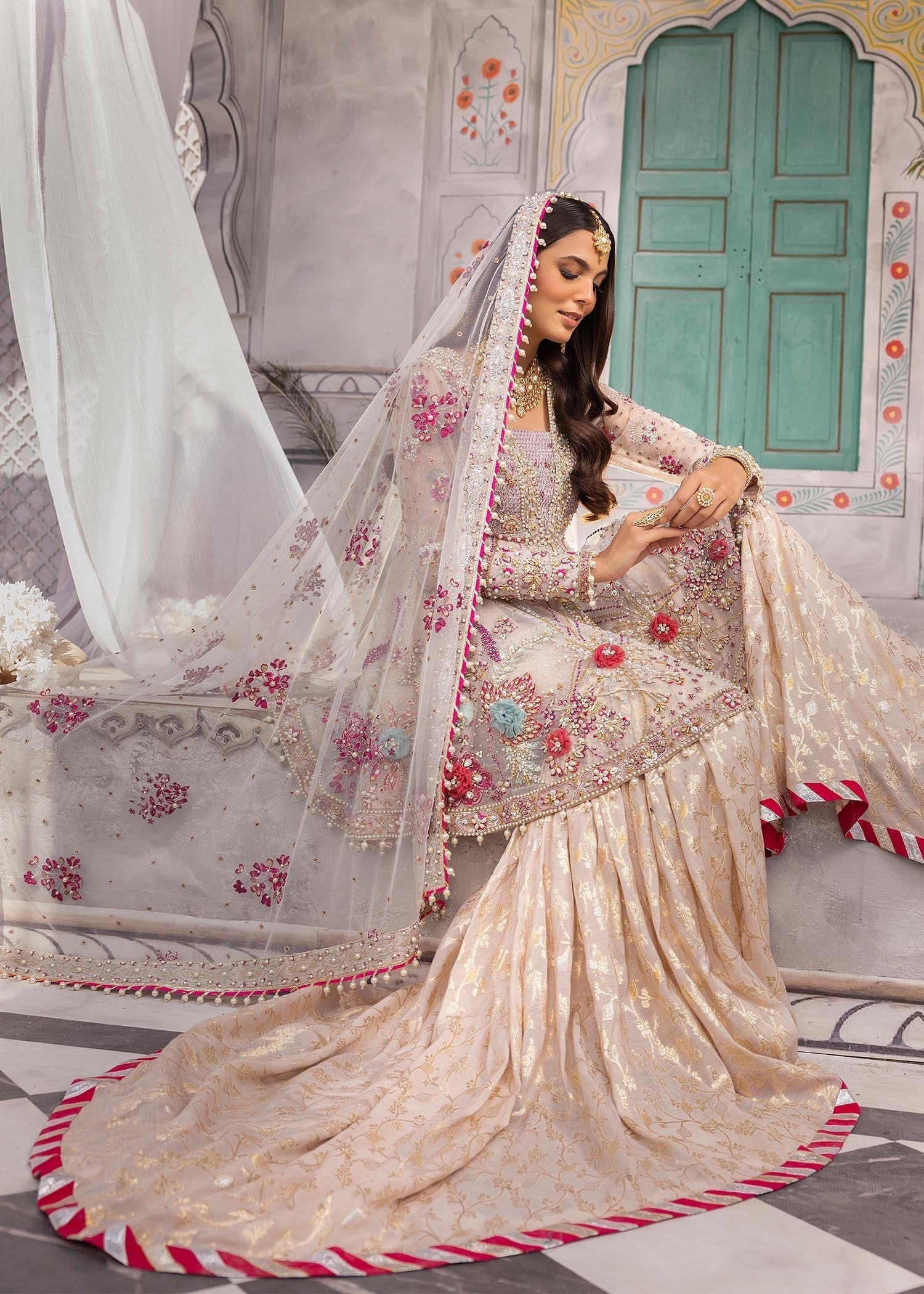 Aroosh - House Of Hania