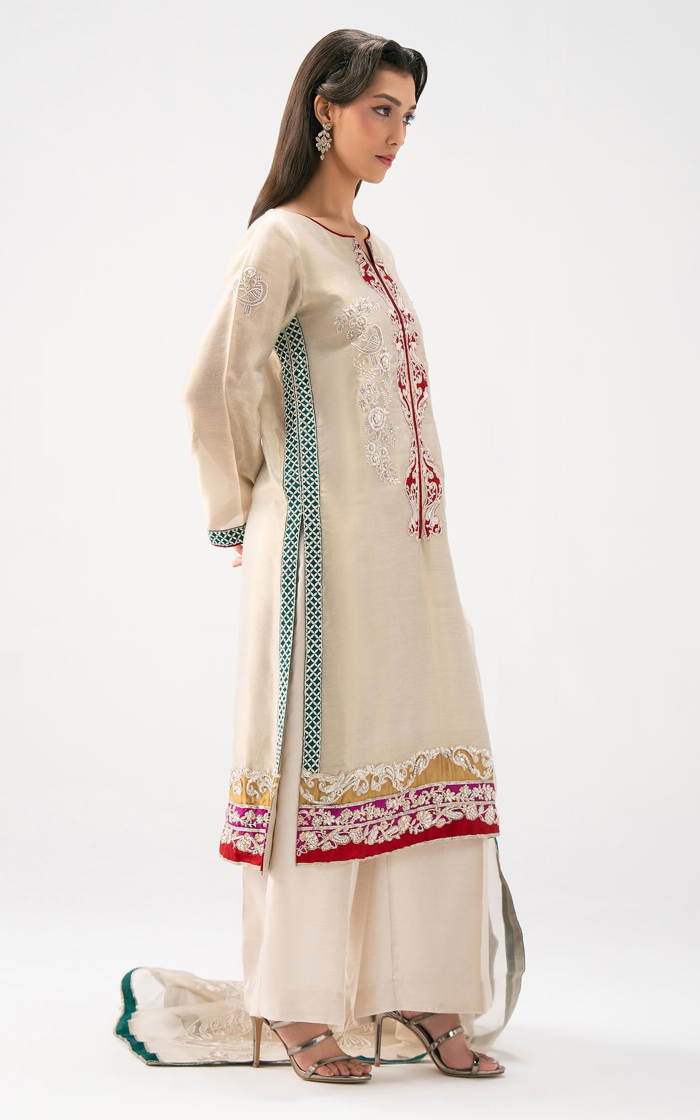 Asifa and Nabeel | Celevara | Moonlit Whisper - House Of Hania