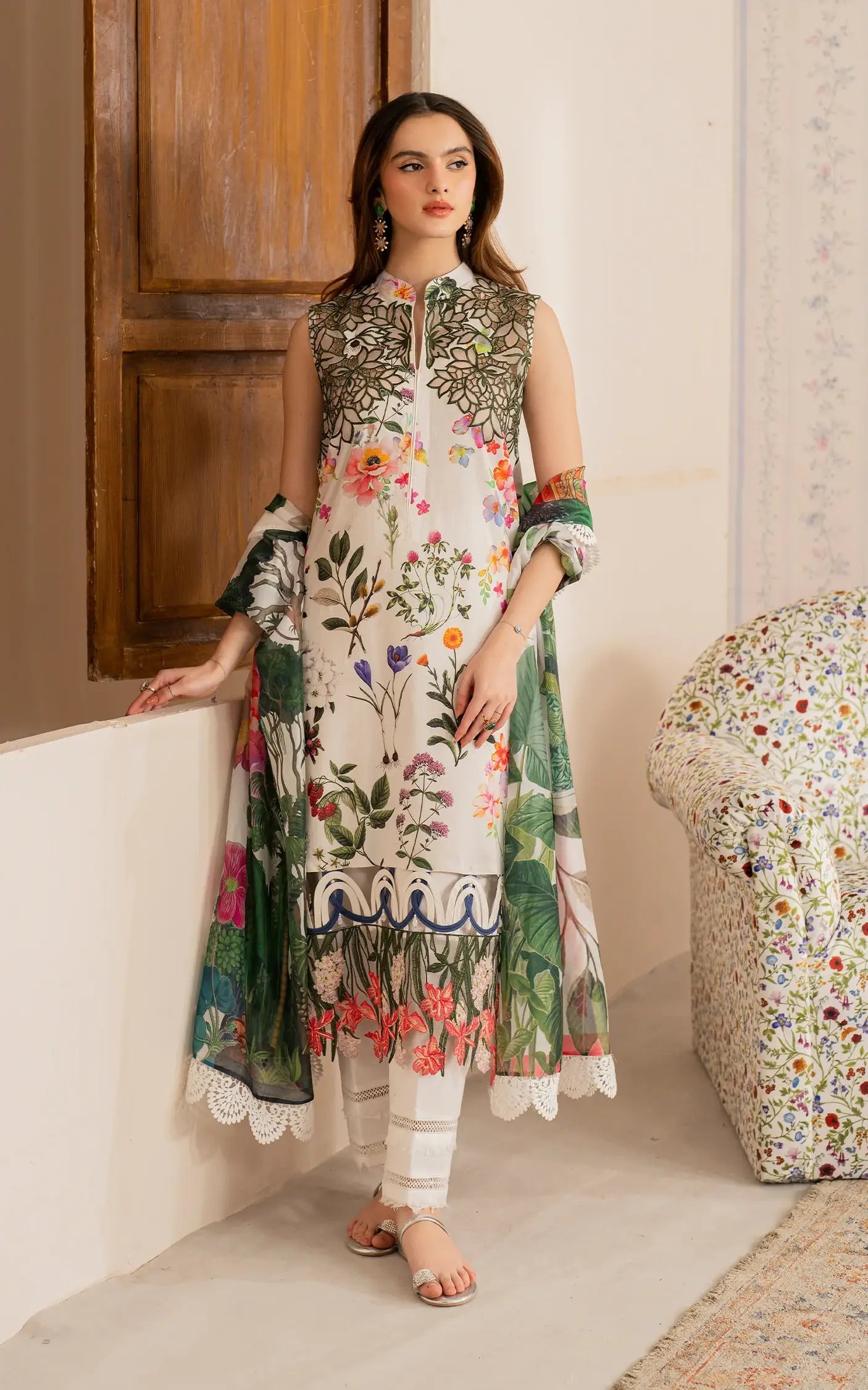 Asifa and Nabeel | Meraki Vintage 25 | Mahgul (MVL25-16) - House Of Hania