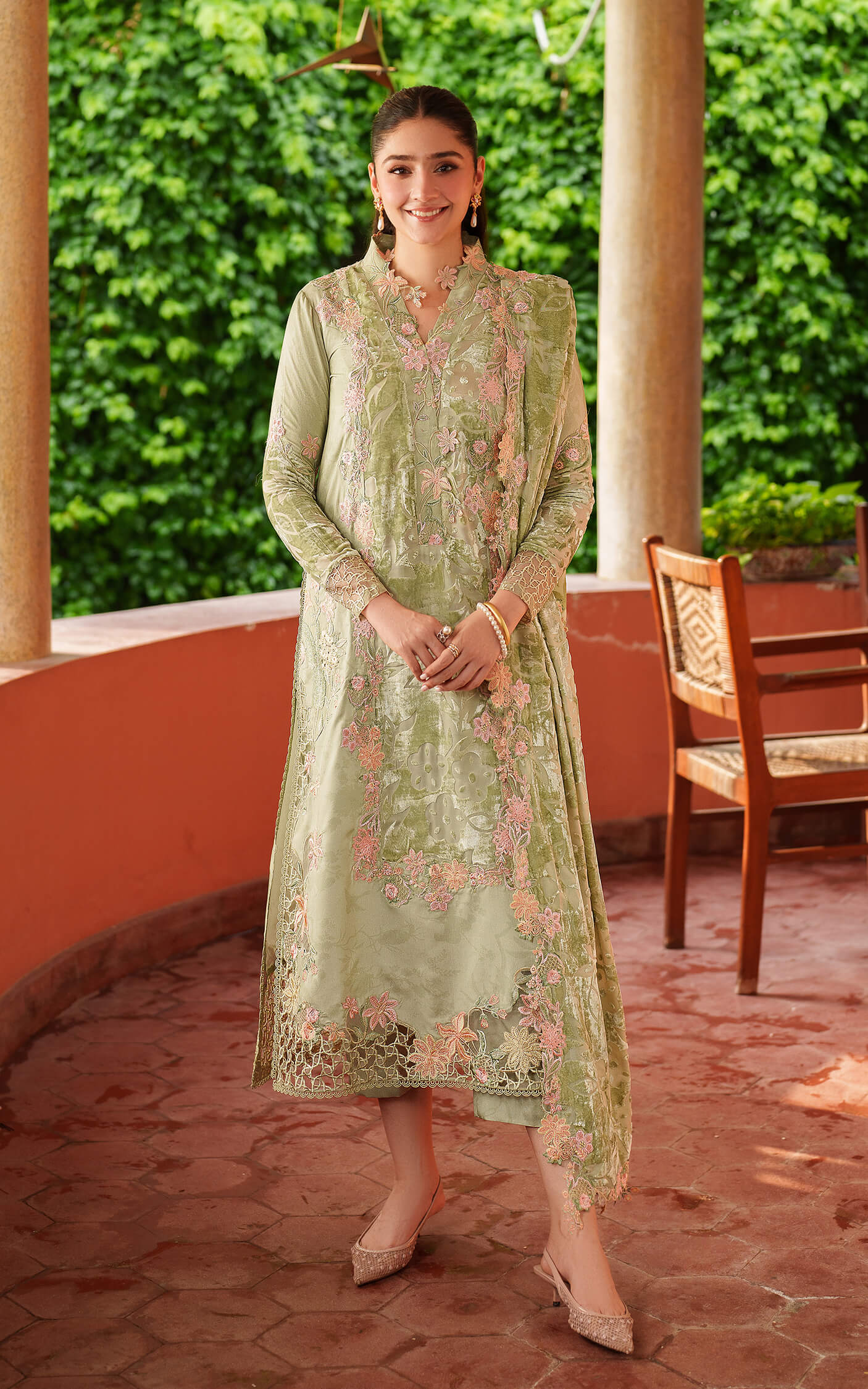 Asifa and Nabeel | Pashmina Luxe 25 | Noir LWC25-04 - House Of Hania