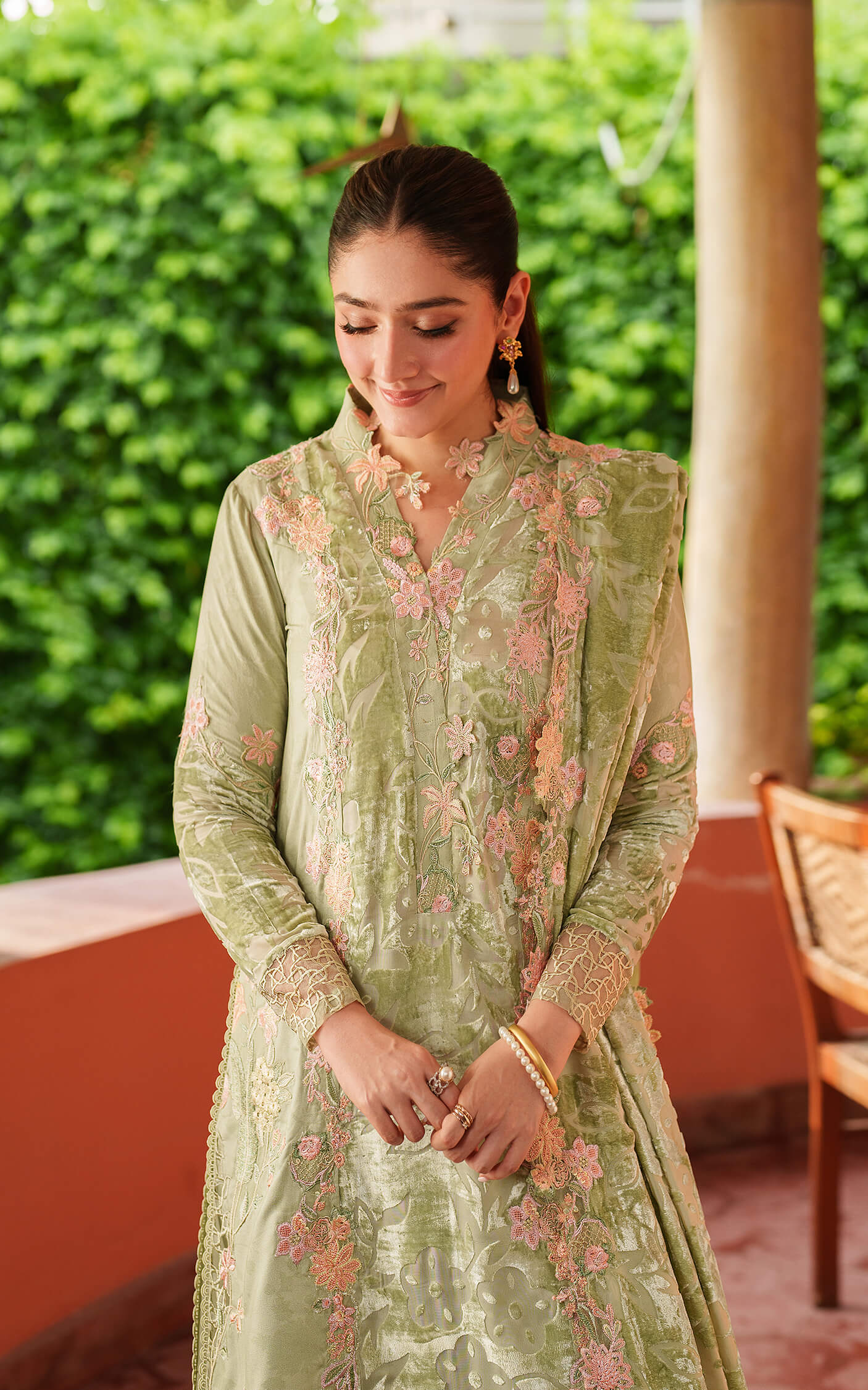 Asifa and Nabeel | Pashmina Luxe 25 | Noir LWC25-04 - House Of Hania