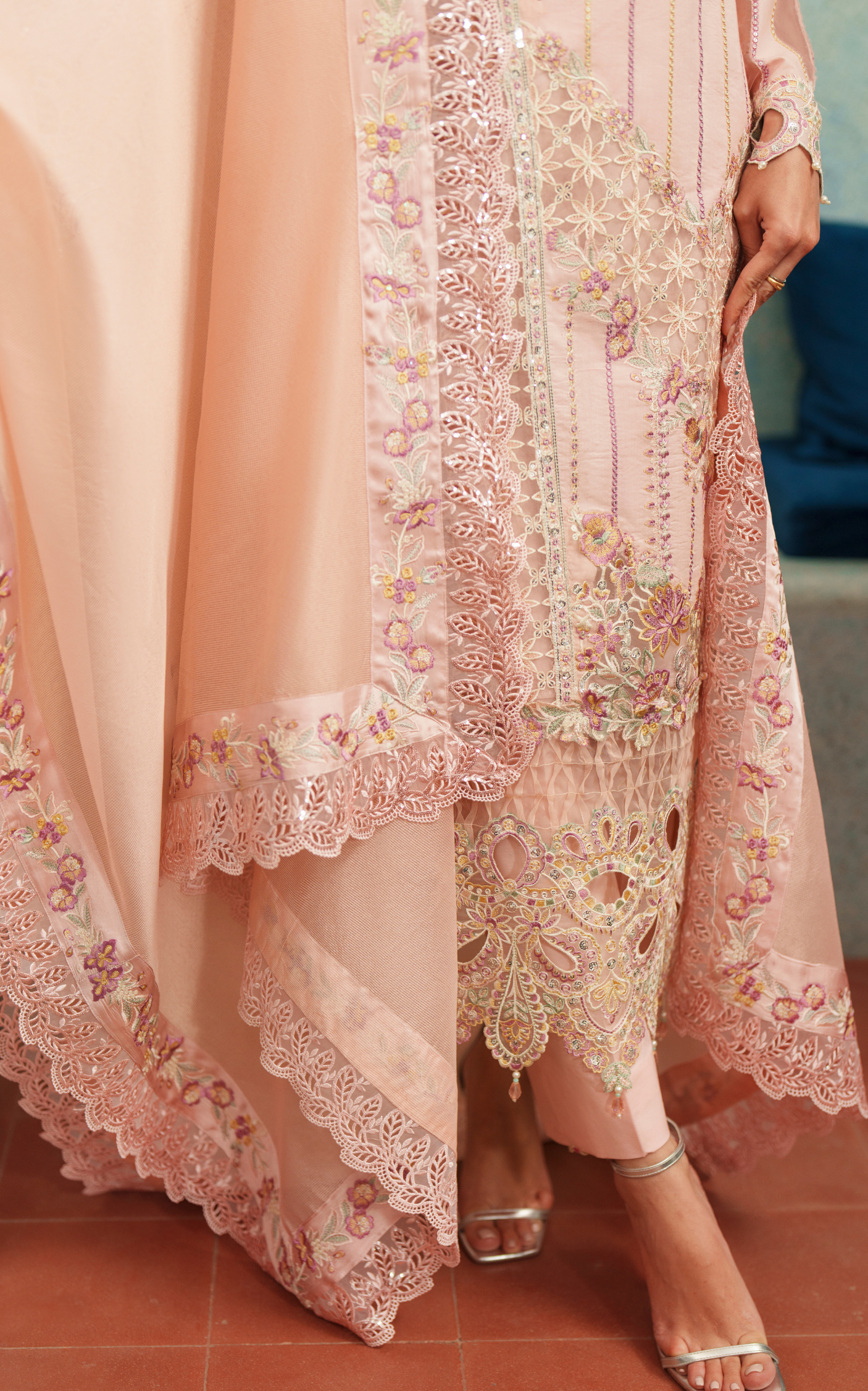 Asifa and Nabeel | Versa Luxury Lawn 26 | Crimson Courage VUL26-08 - House Of Hania