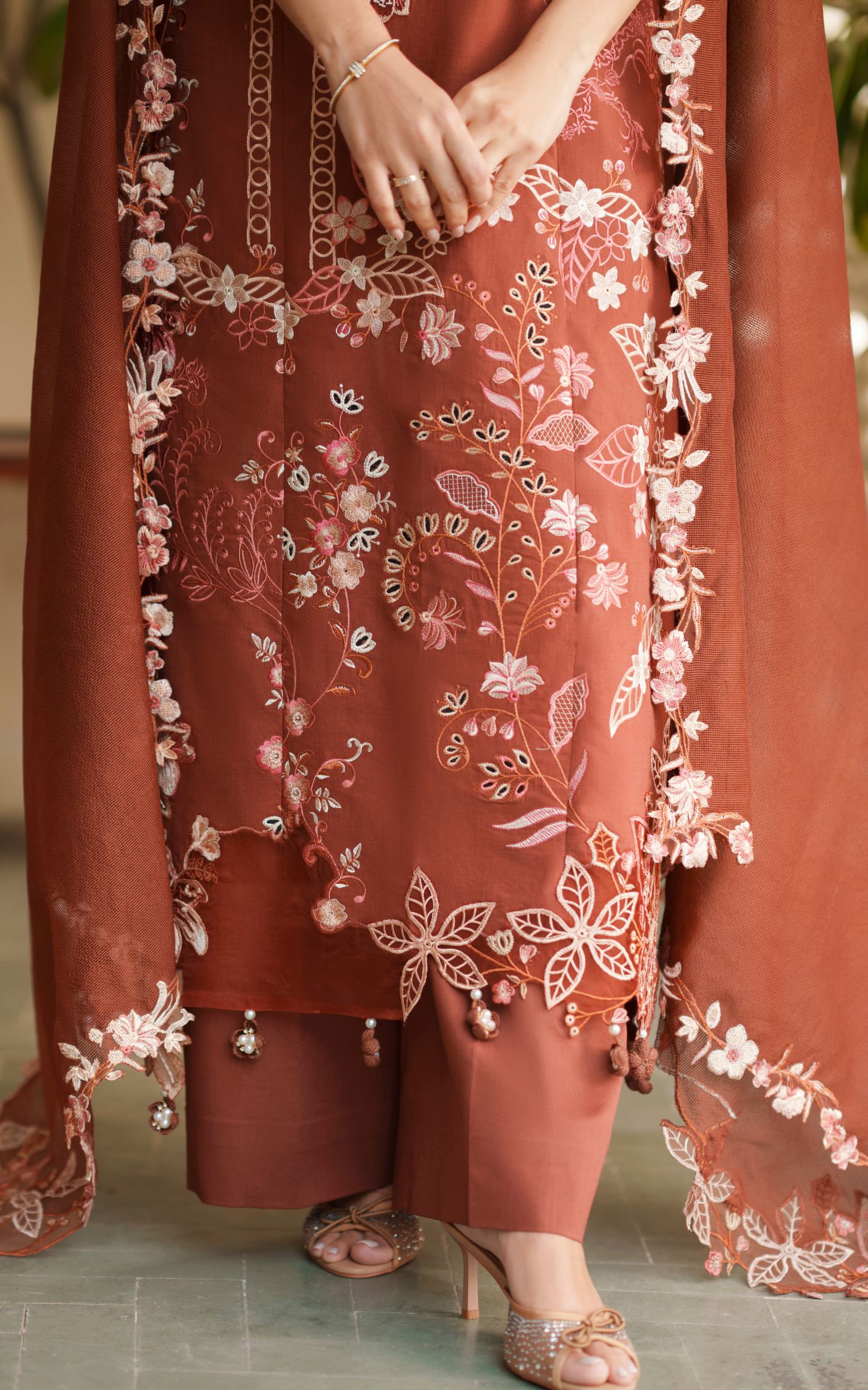 Asifa and Nabeel | Versa Luxury Lawn 26 | Legacy Bloom VUL26-04 - House Of Hania