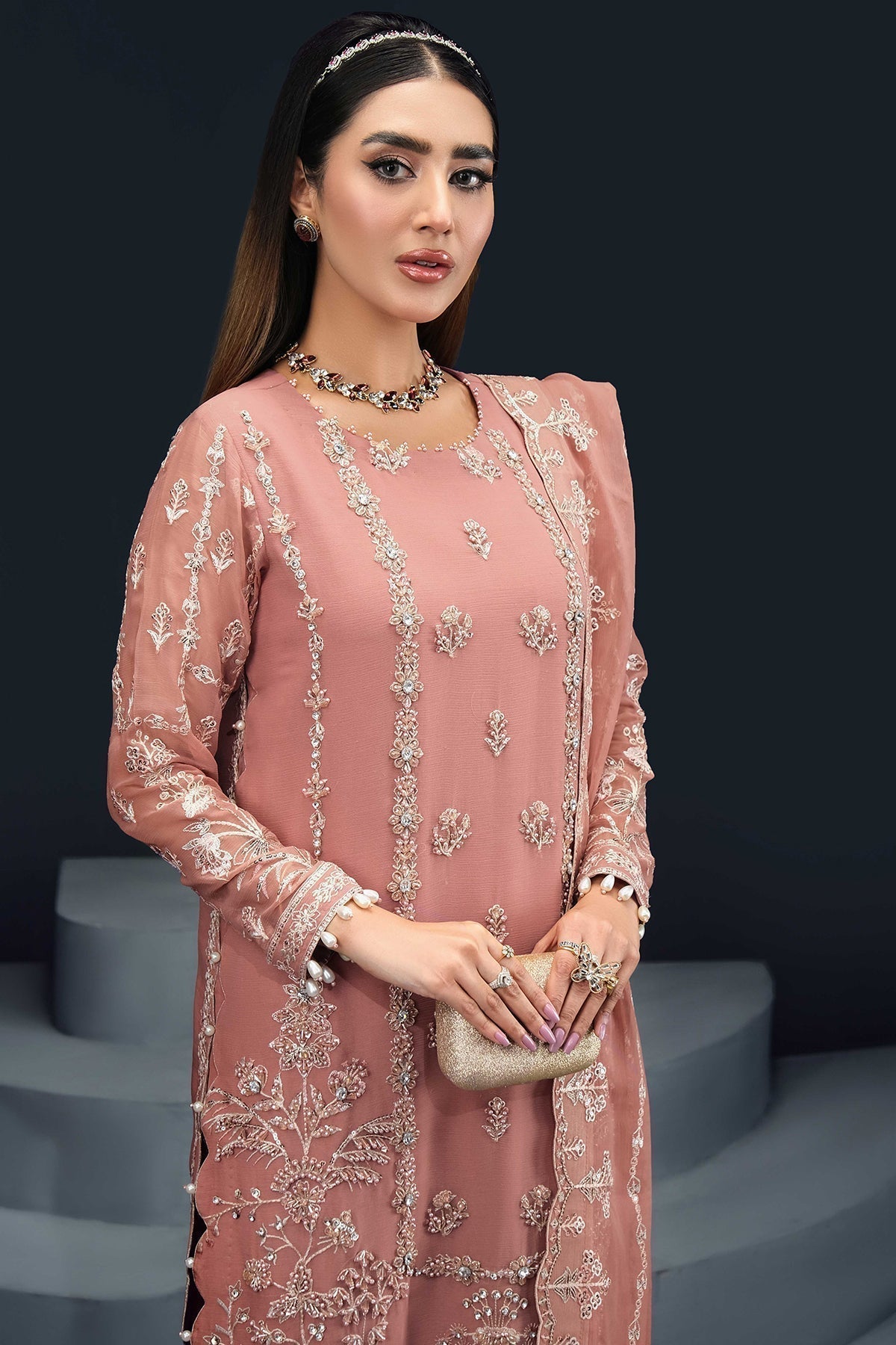 Ayzel Reena Isla - House Of Hania