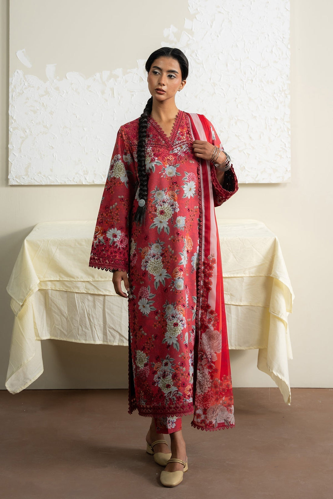 Ayzel | The Bare Minimum | HONEYROSE - House Of Hania
