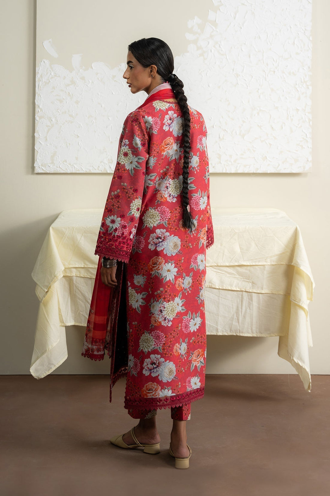 Ayzel | The Bare Minimum | HONEYROSE - House Of Hania