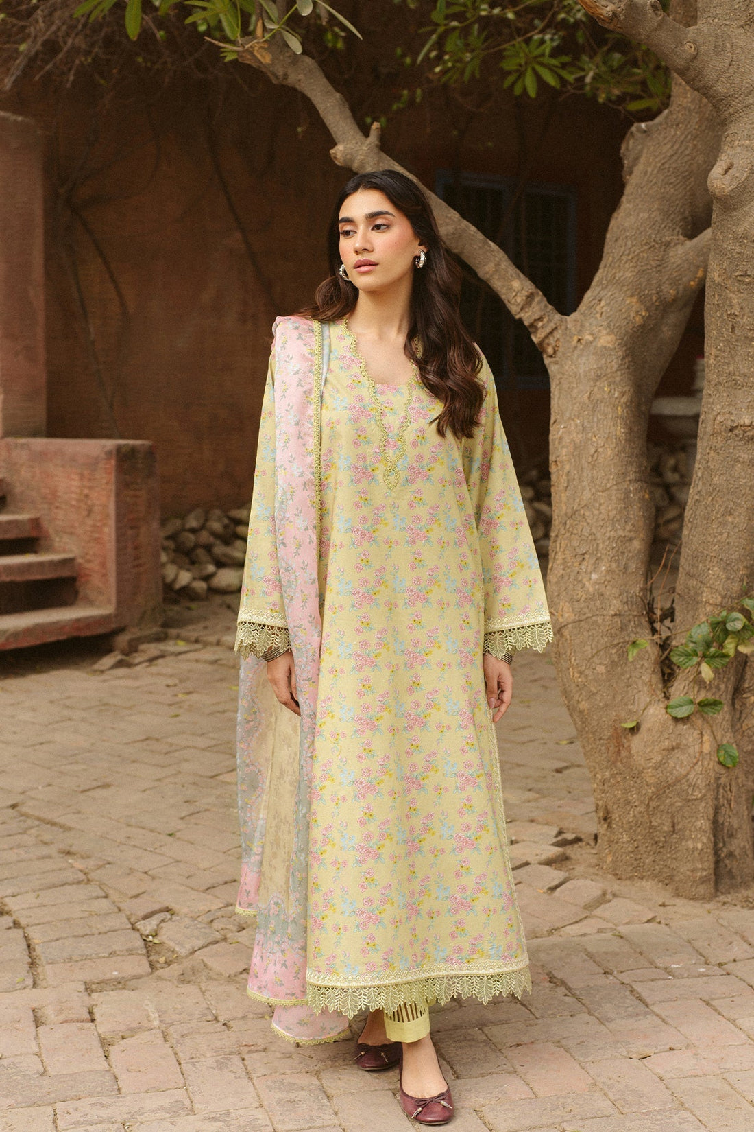Ayzel | The Bare Minimum | Orla - House Of Hania