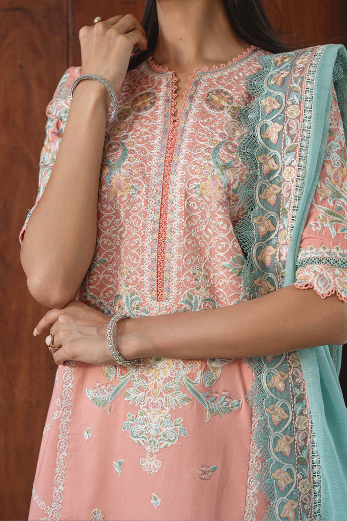 Ayzel | Whisper 26 | DOVE - House Of Hania
