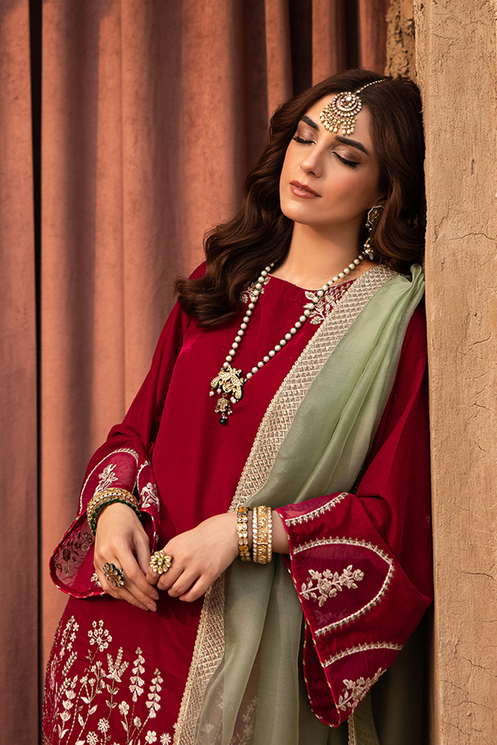 Azure | Vogue Formals | Rose Reverie - House Of Hania