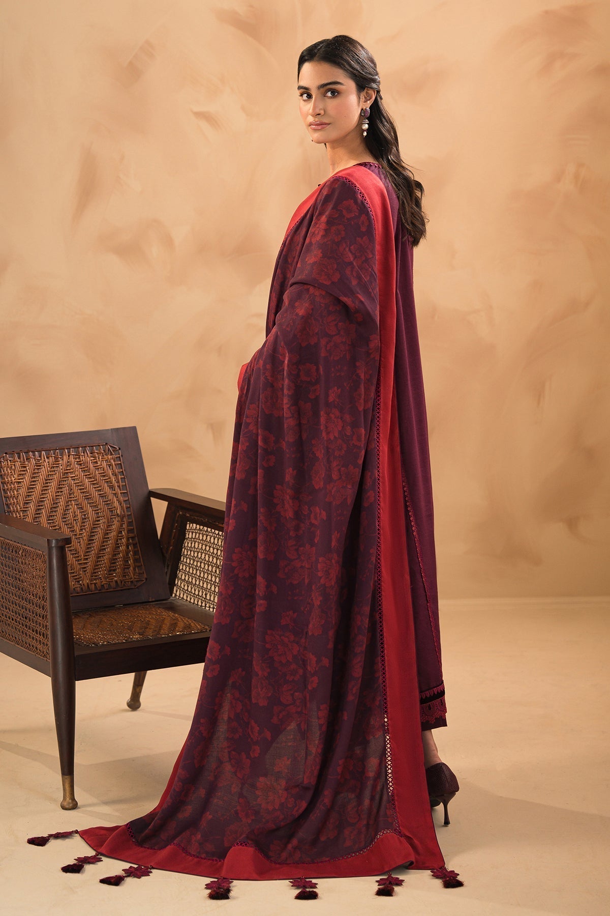 BAROQUE-EMBROIDERED SLUB KHADDAR UF-477 - House Of Hania