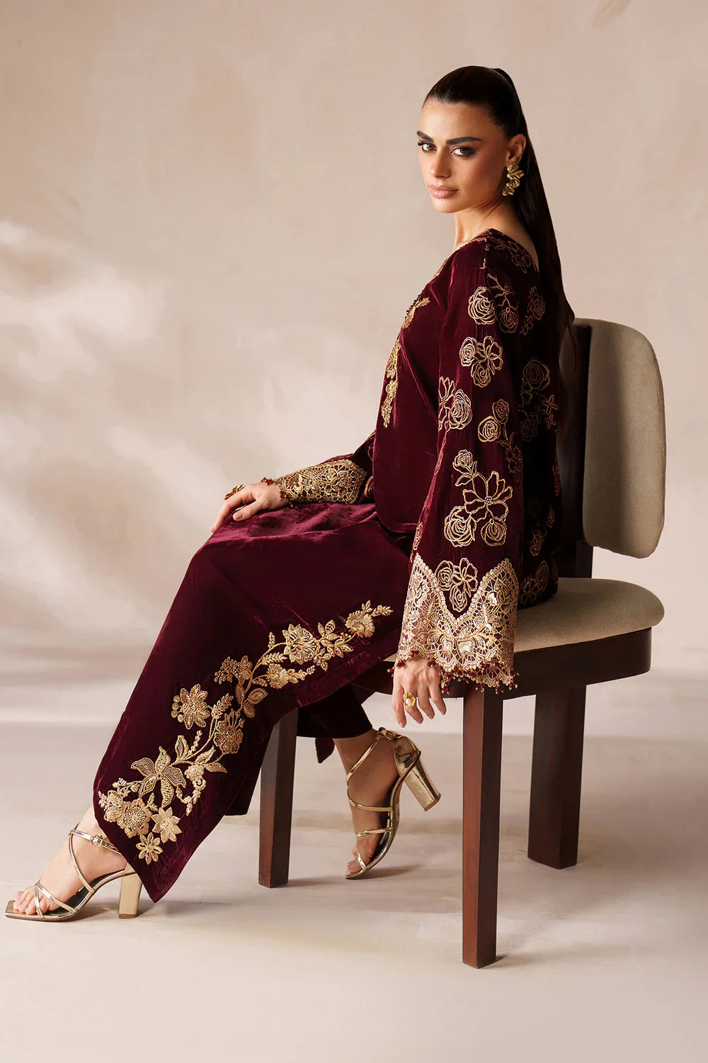 Baroque | EMBROIDERED VELVET | PR-1201 - House Of Hania