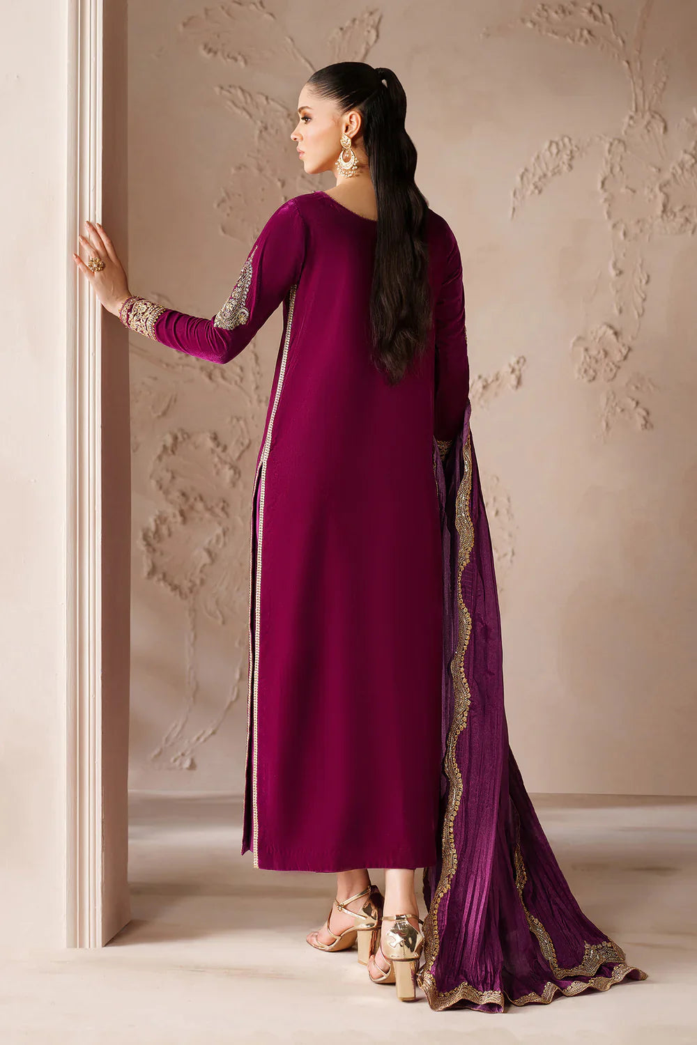 Baroque | EMBROIDERED VELVET |  PR-1205 - House Of Hania