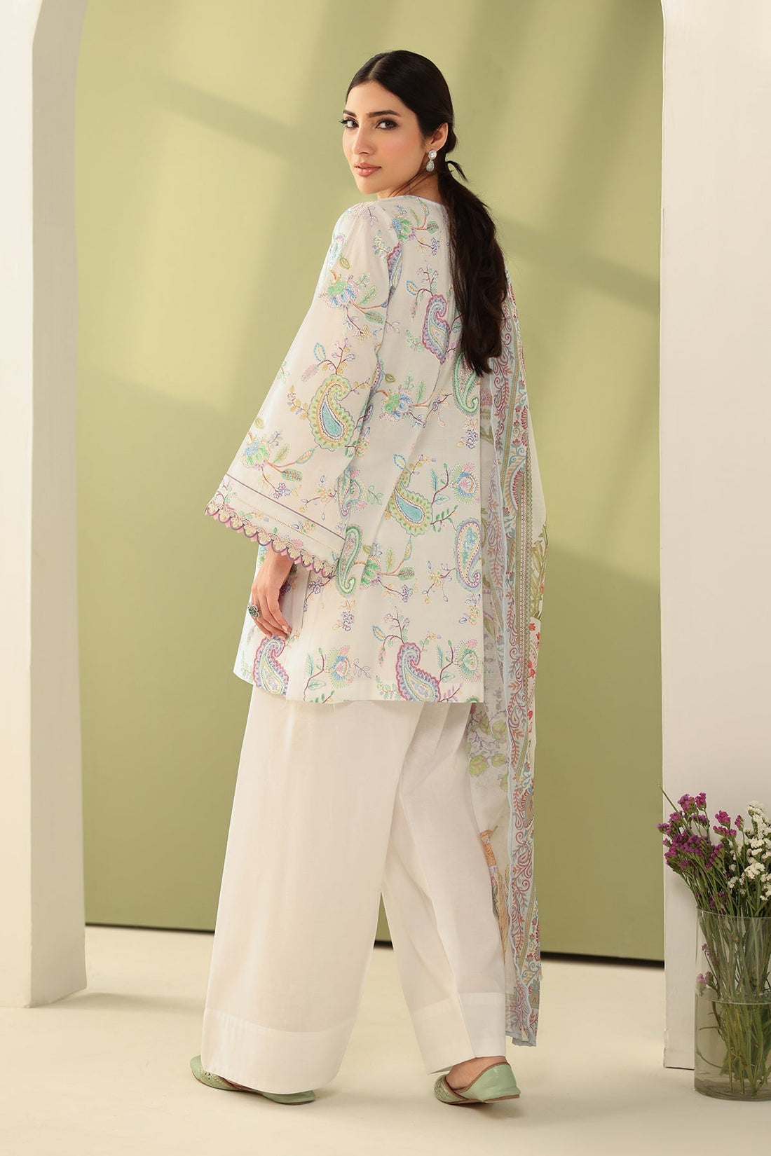 Baroque | Eid Printique | EMBROIDERED PRINTED LAWN UF-4179 - House Of Hania