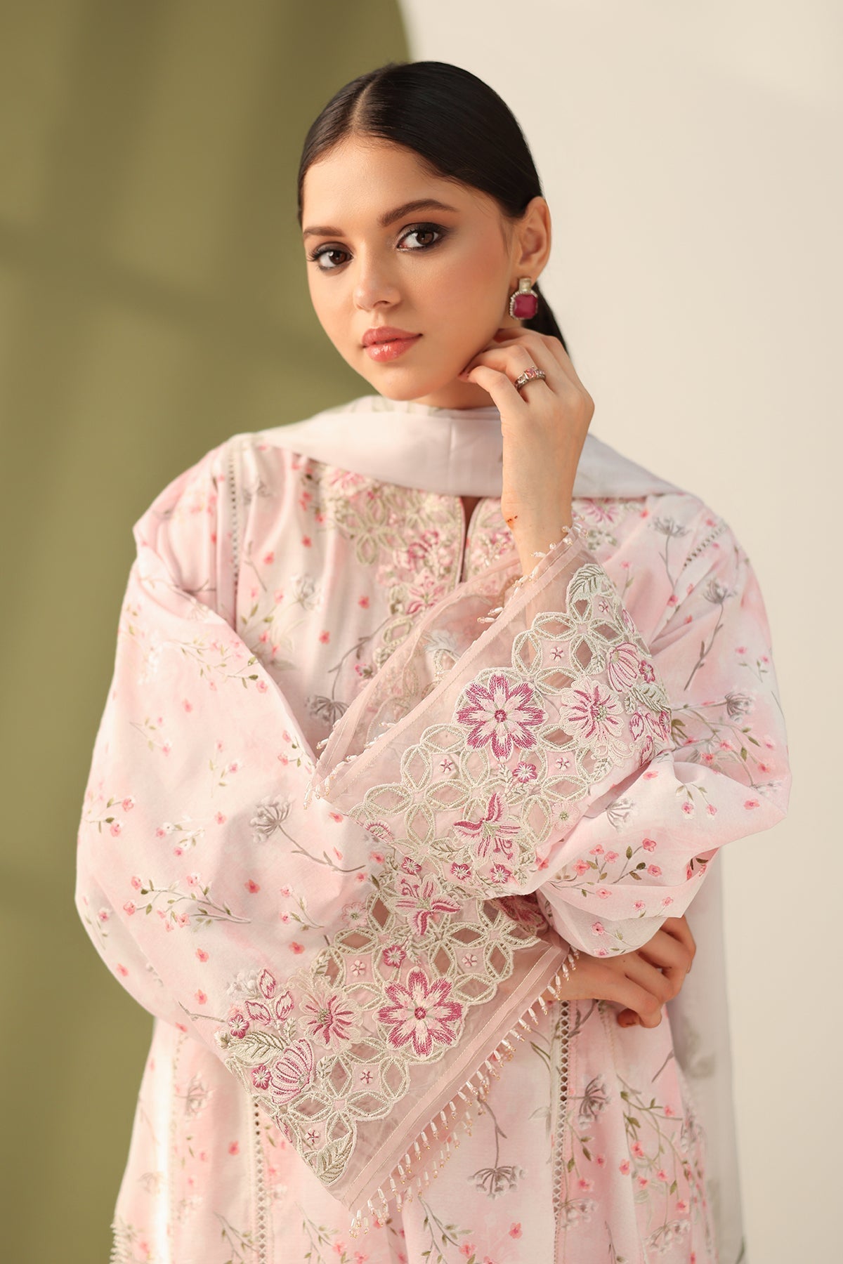Baroque | Eid Printique | EMBROIDERED PRINTED LAWN UF-4180 - House Of Hania