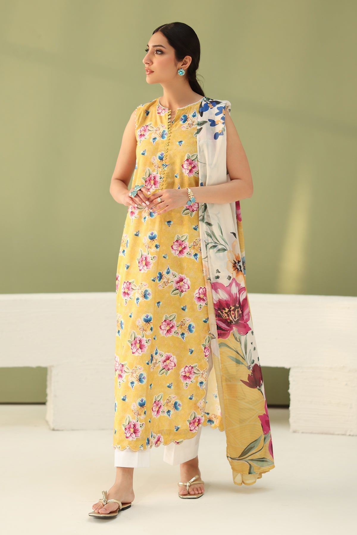 Baroque | Eid Printique | EMBROIDERED PRINTED LAWN UF-4182 - House Of Hania