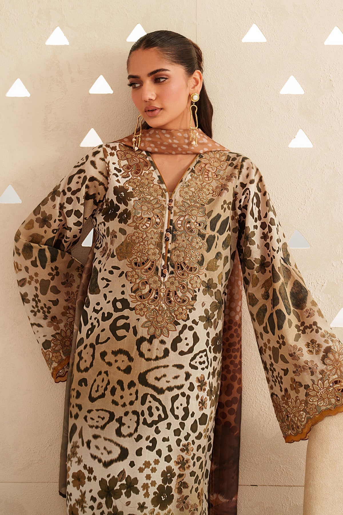 Organza Suit (3-Piece) by Baroque – SF-4408, Photo 3