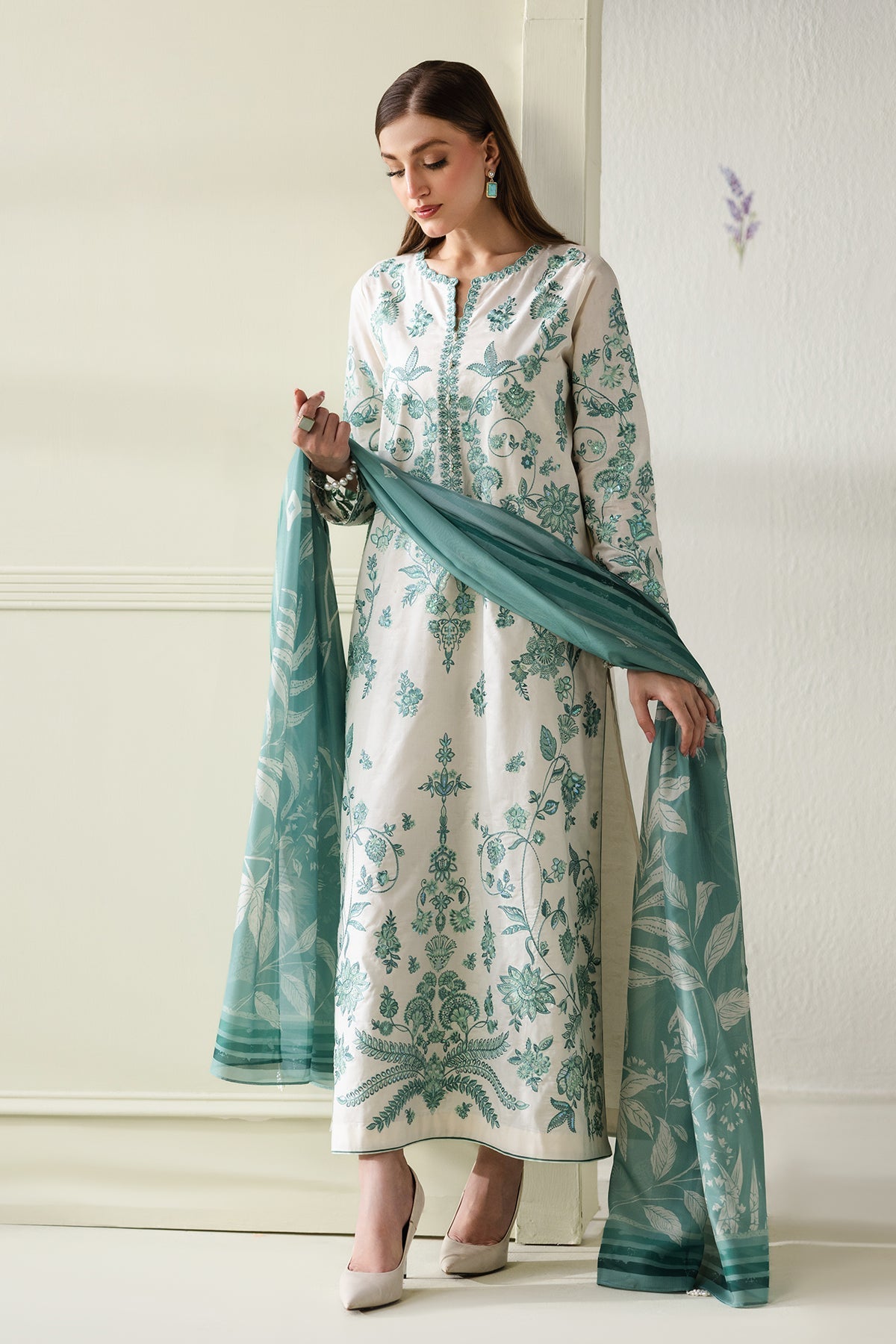 Jacquard Suit (3-Piece) by Baroque – SF-4430, Photo 5
