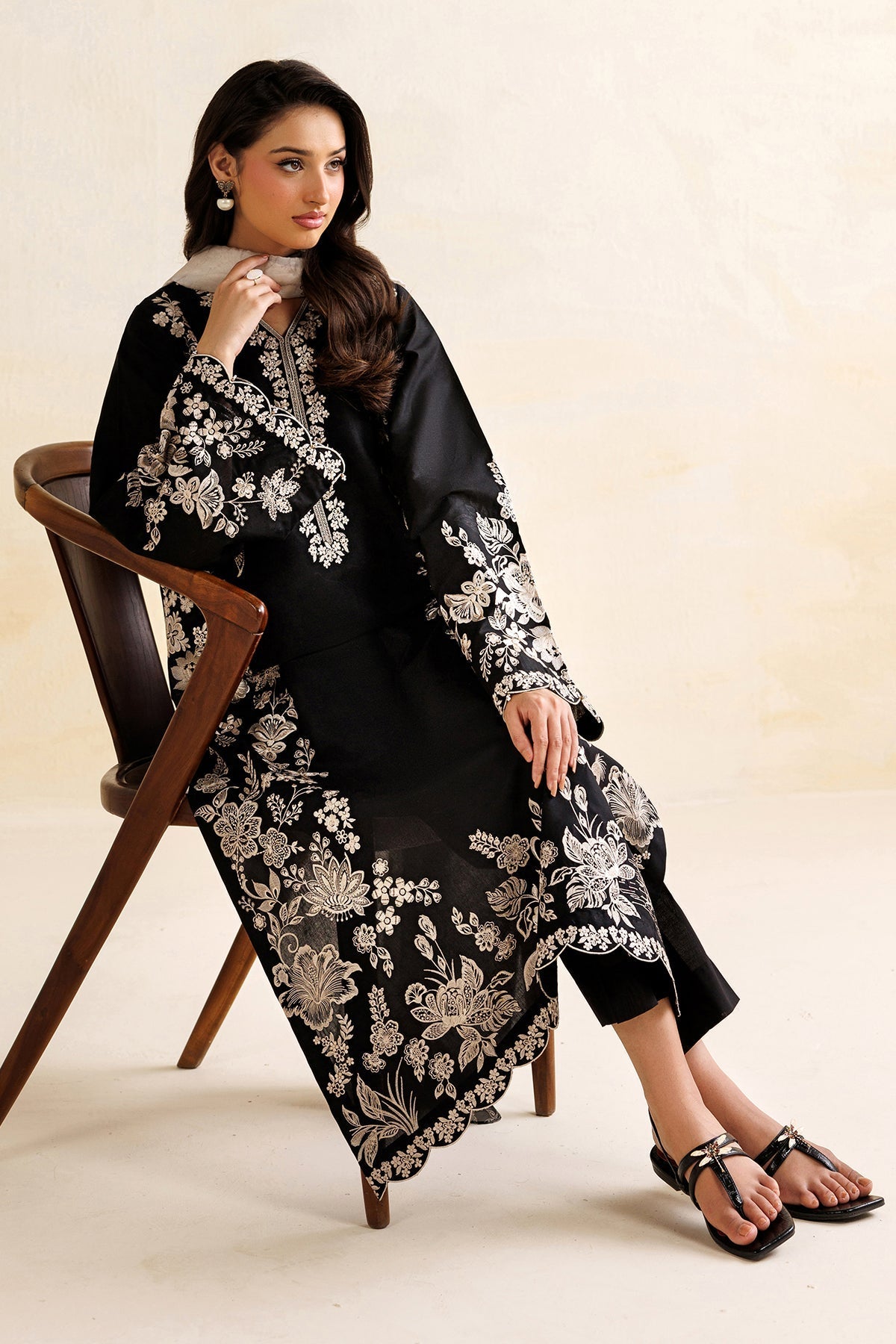 Organza Suit (3-Piece) by Baroque – SF-4471, Photo 6