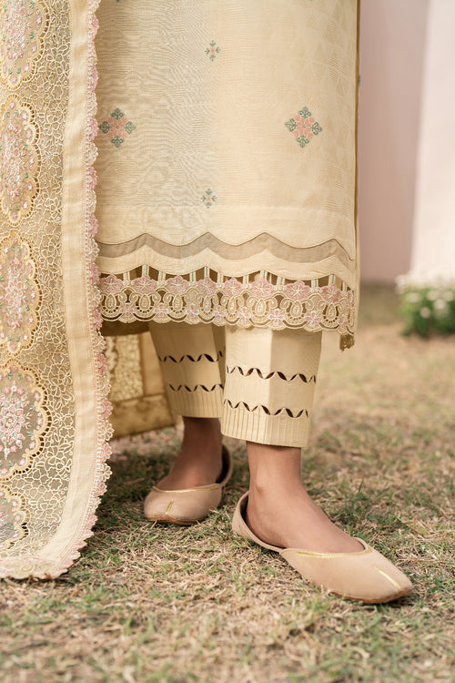 Baroque | Luxury Pret 24 | JACQUARD LAWN UF-612 - House Of Hania