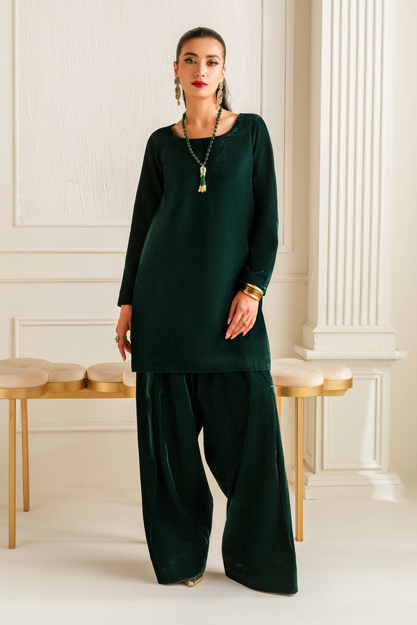 Baroque | Luxury Pret 24 | VELVET SUIT PR-1011 - House Of Hania