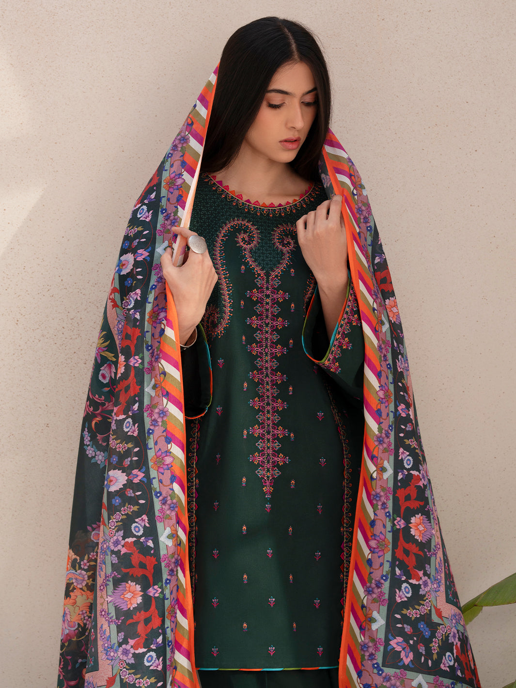 Bin Ilyas | Aaina Summer Edit 25 | 82 - B - House Of Hania