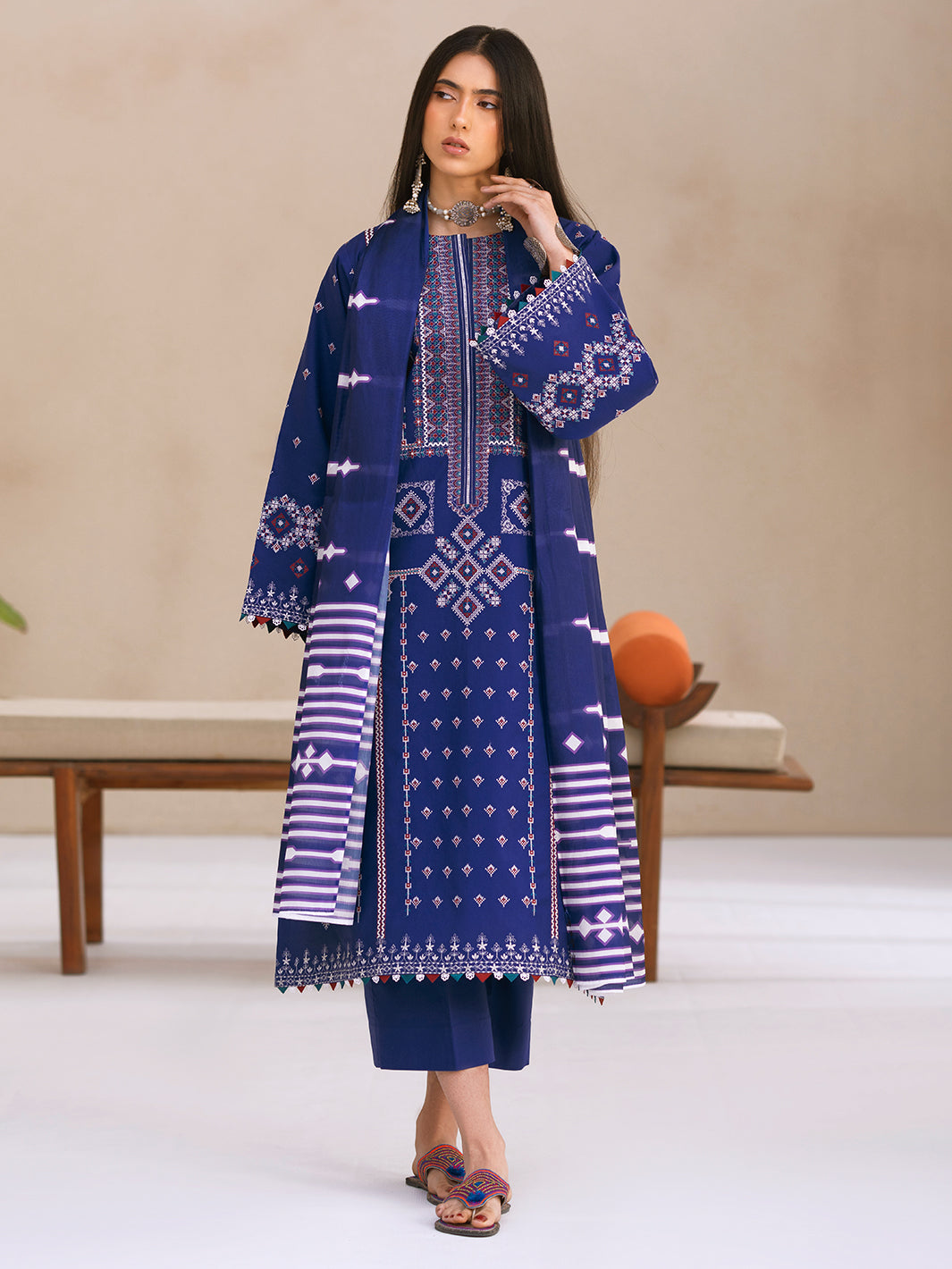 Bin Ilyas | Aaina Summer Edit 25 | 84 - B - House Of Hania