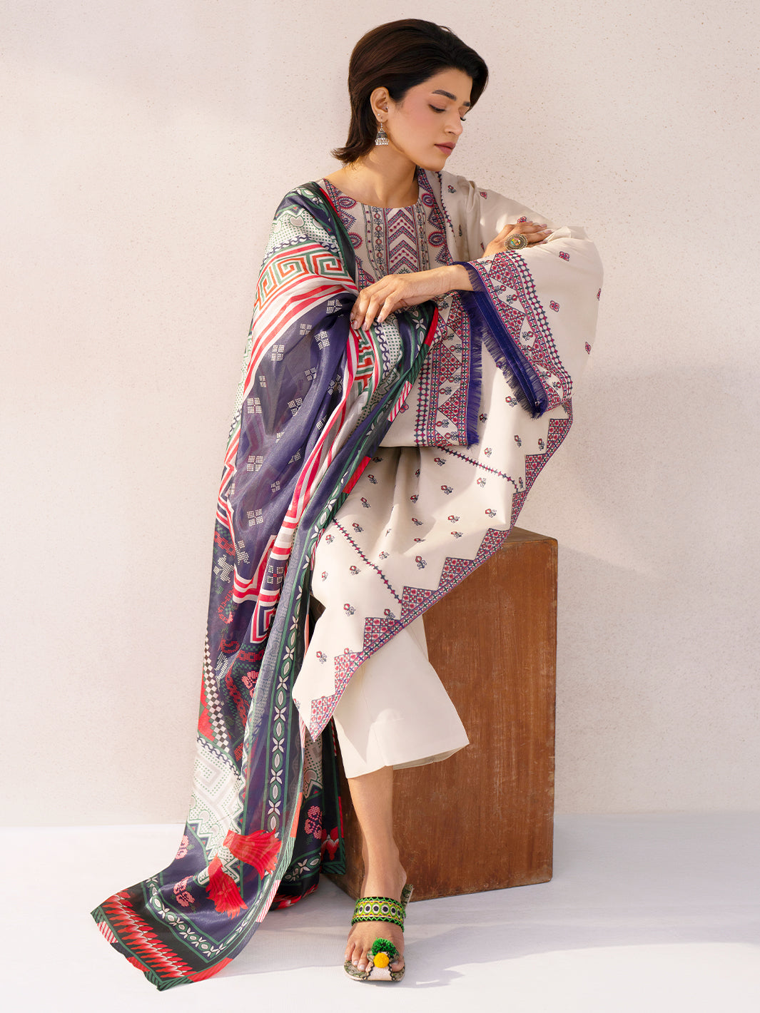 Bin Ilyas | Aaina Summer Edit 25 | 86 - A - House Of Hania