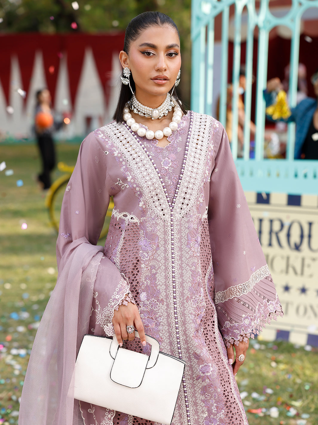 Bin Ilyas | Carnival Summer Edit 25 | 32 - B - House Of Hania