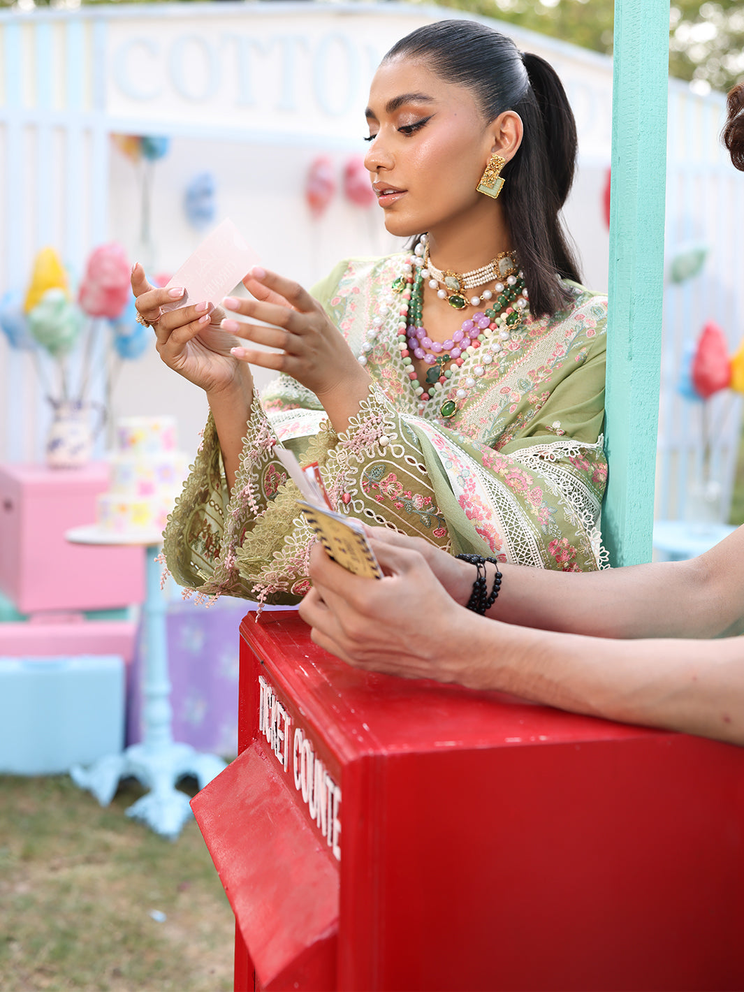 Bin Ilyas | Carnival Summer Edit 25 | 33 - A - House Of Hania