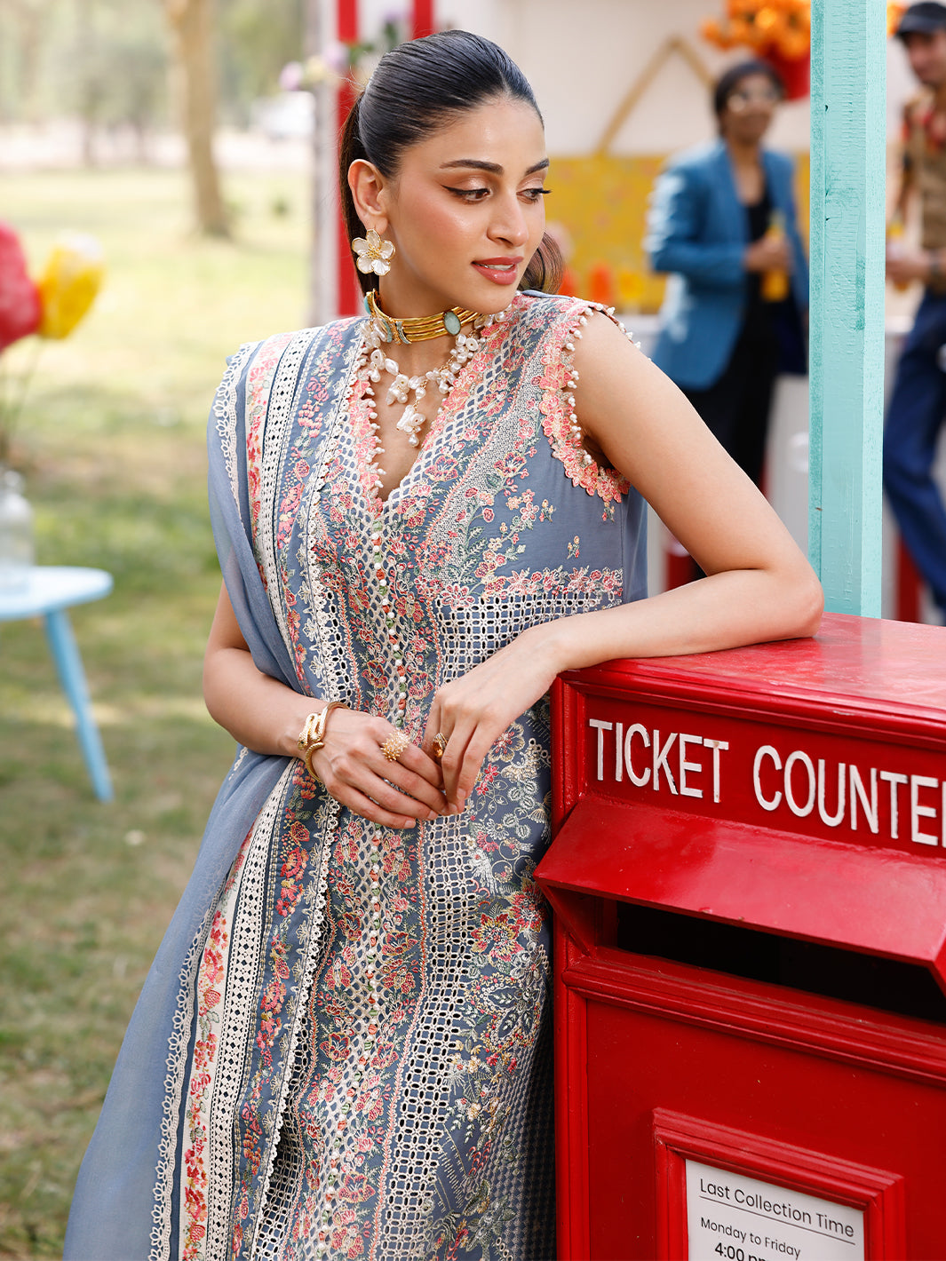 Bin Ilyas | Carnival Summer Edit 25 | 33 - B - House Of Hania