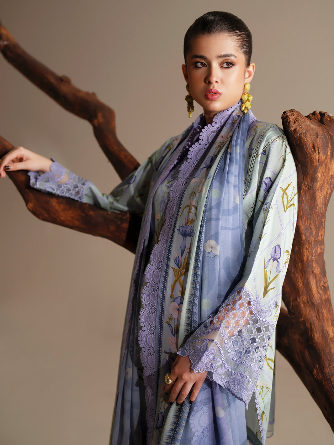Bin Ilyas | Eres Bonita Viscose 25 | 1103-A - House Of Hania