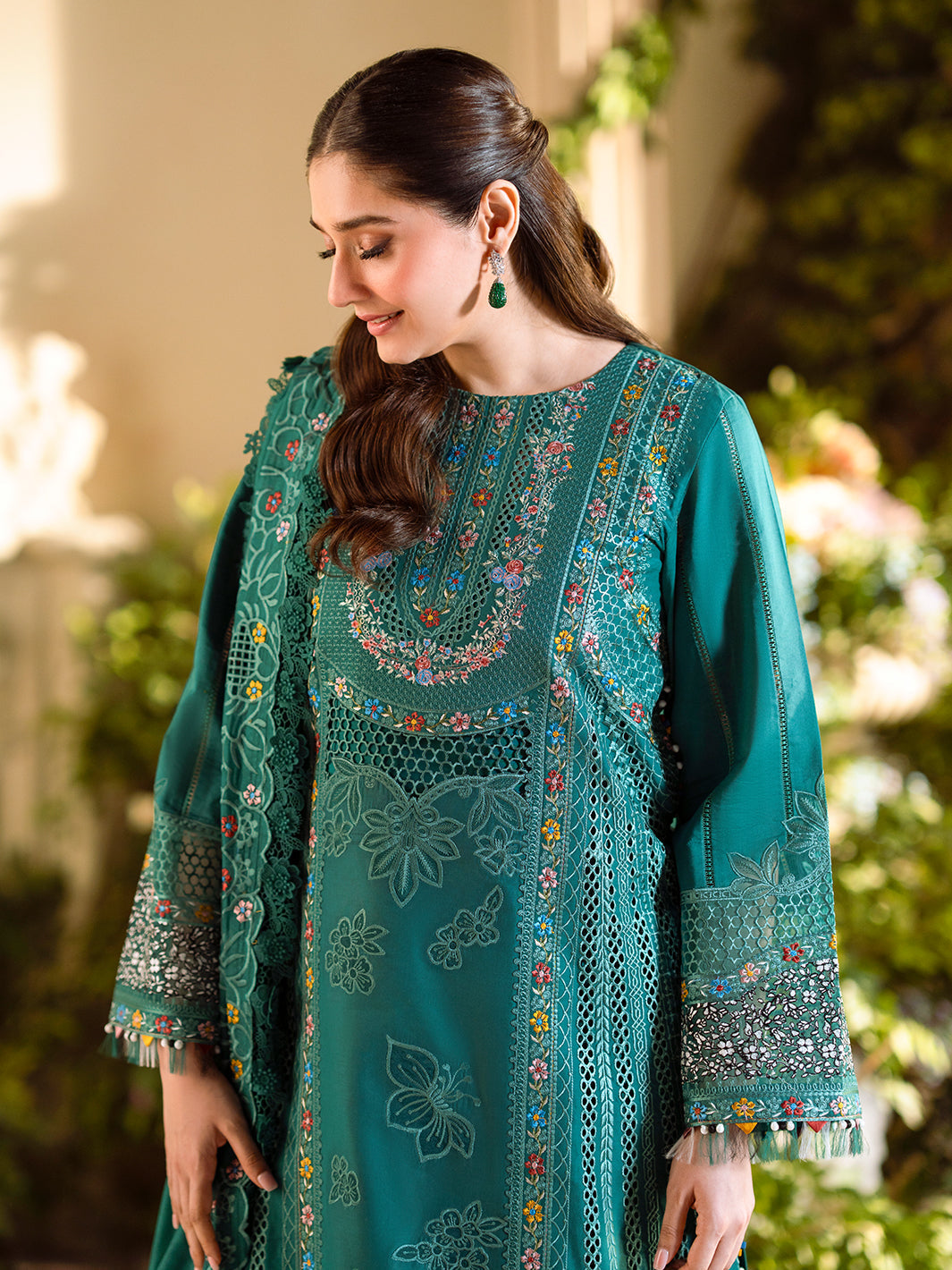 Bin Ilyas | Freesia Embroidered Lawn 25 | 102 - A - House Of Hania