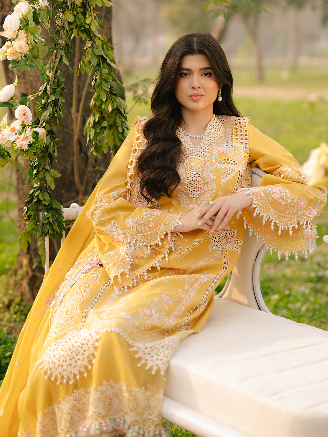 Bin Ilyas | Freesia Embroidered Lawn 25 | 104 - A - House Of Hania