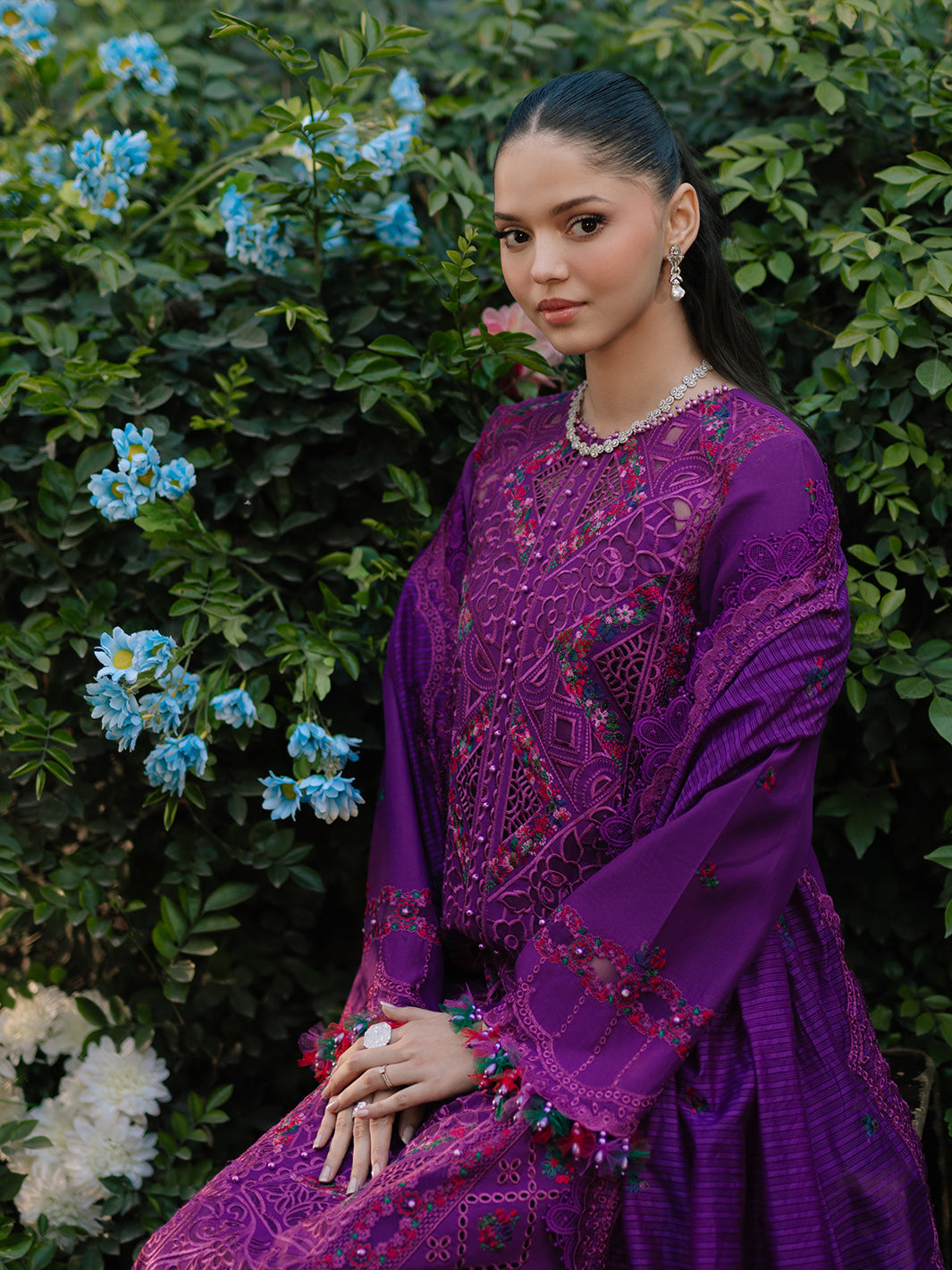 Bin Ilyas | Freesia Embroidered Lawn 25 | 105 - B - House Of Hania