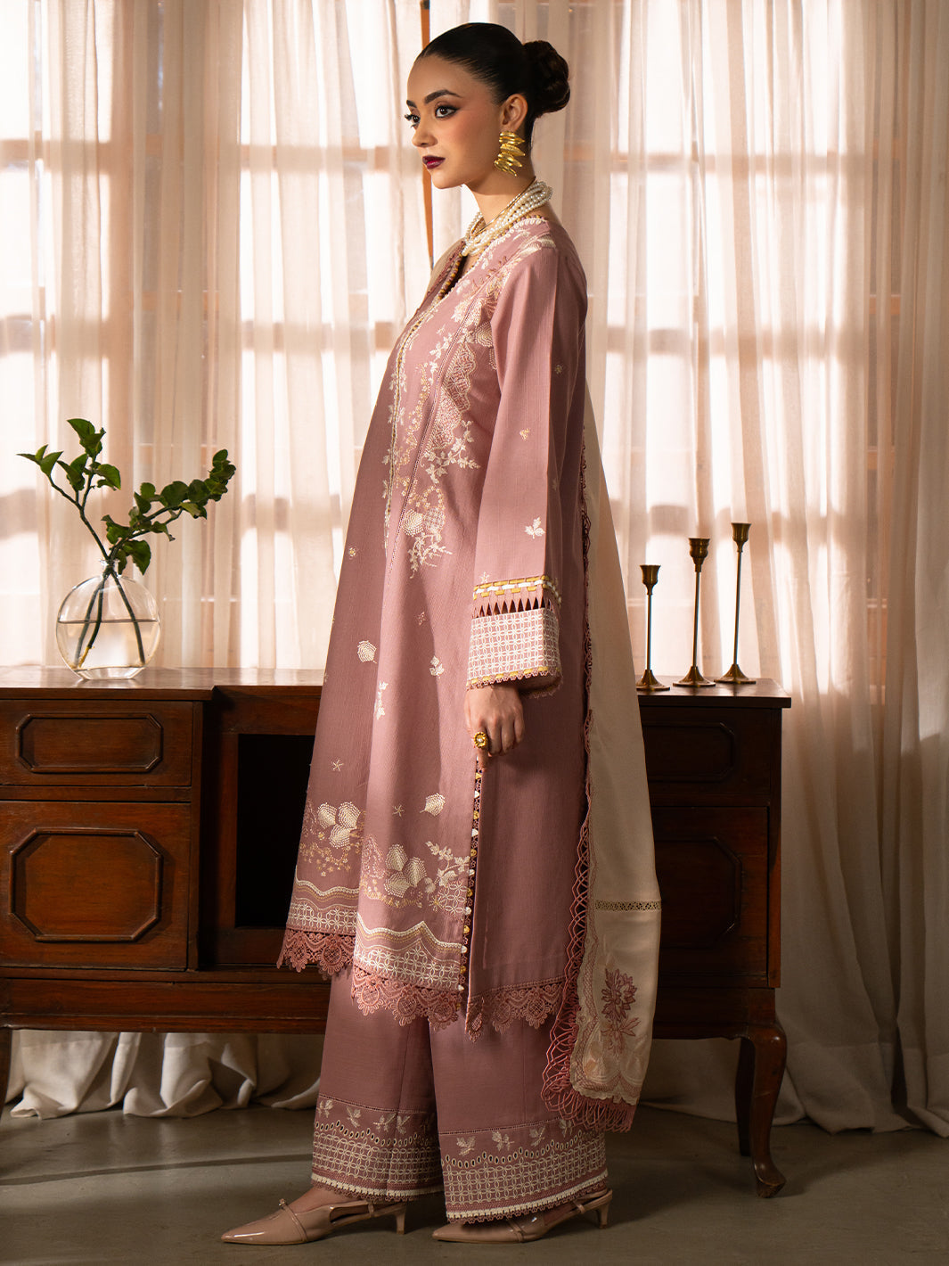 Bin Ilyas | Gulrukh Khaddar 25 | 62-A - House Of Hania