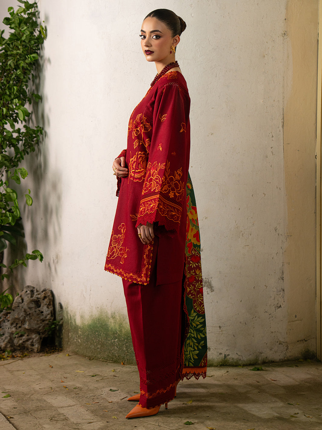 Bin Ilyas | Gulrukh Khaddar 25 | 63-B - House Of Hania