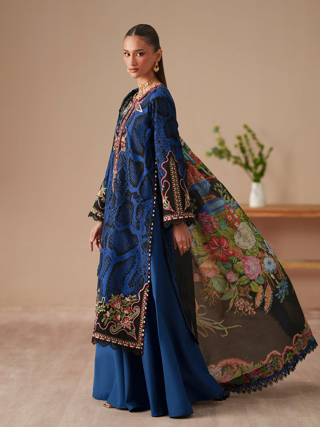 Bin Ilyas | Jojo Summer '26 | 83B | 3 PC Lawn - House Of Hania