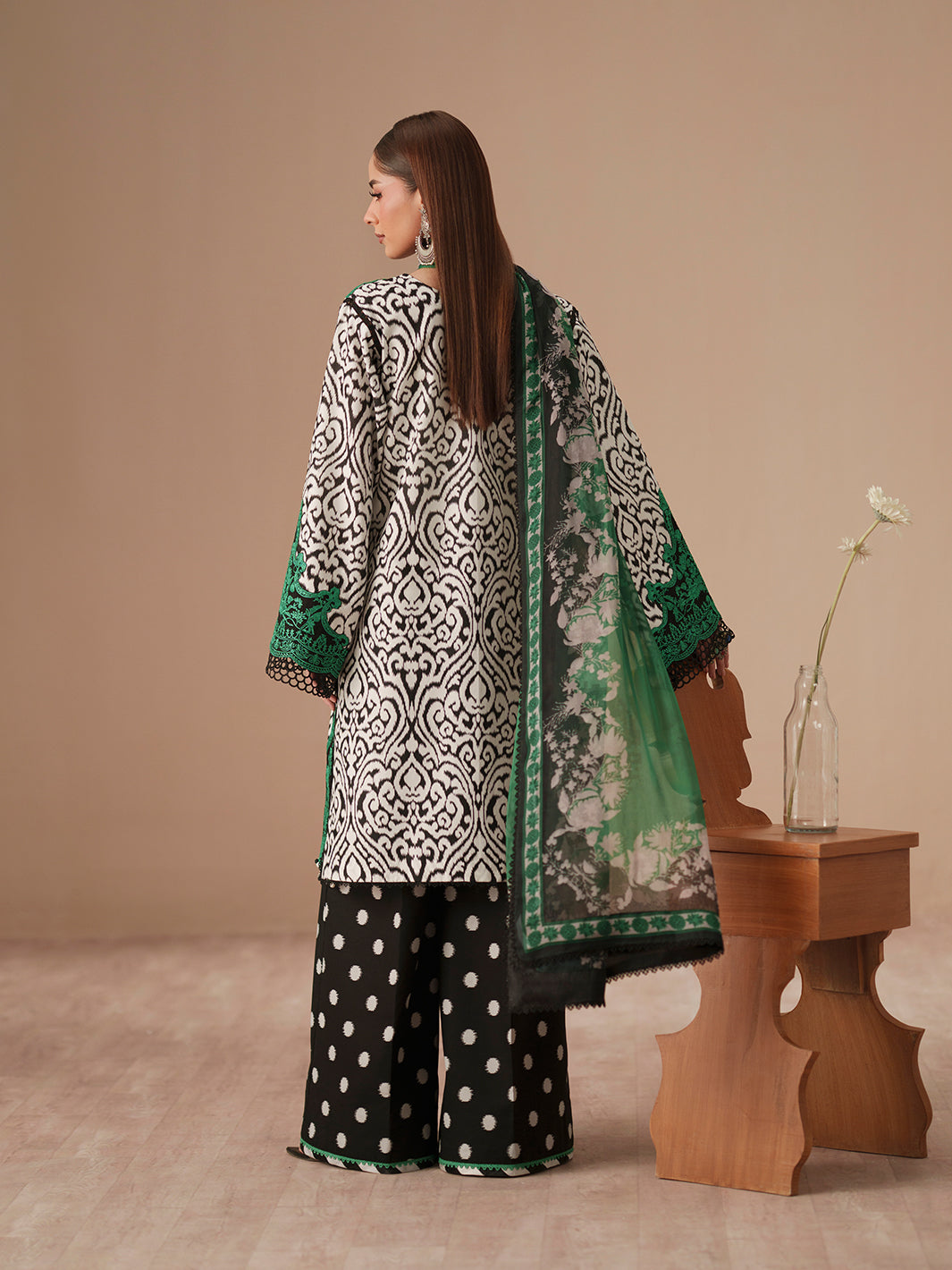 Bin Ilyas | Jojo Summer '26 | 85A | 3 PC Lawn - House Of Hania