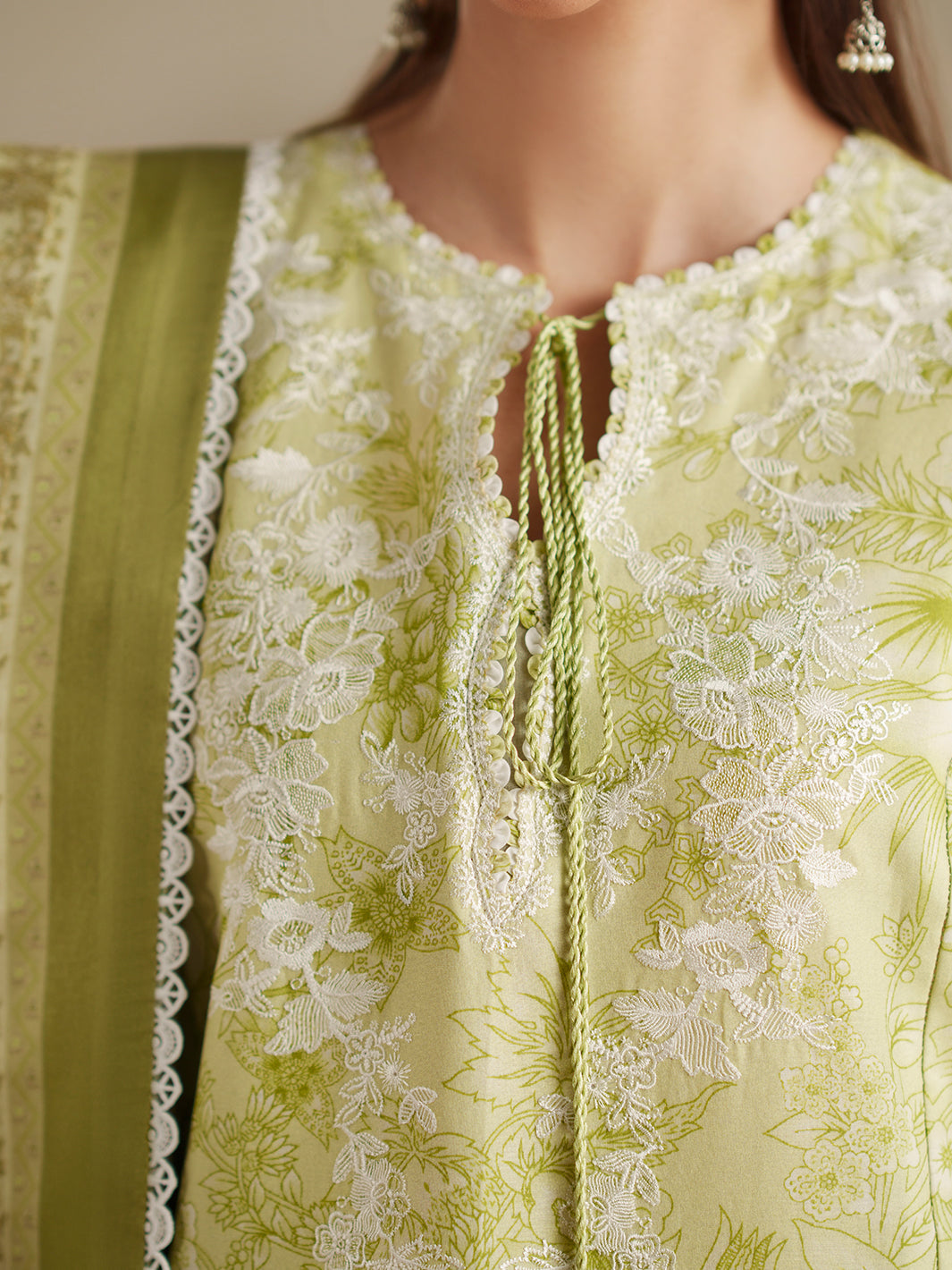 Bin Ilyas | Jojo Summer '26 | 86B | 3 PC Lawn - House Of Hania