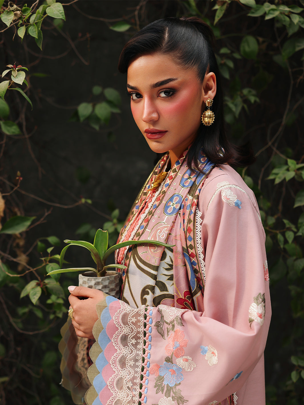 Bin Ilyas | Lumina Summer 26 | L71-A - House Of Hania