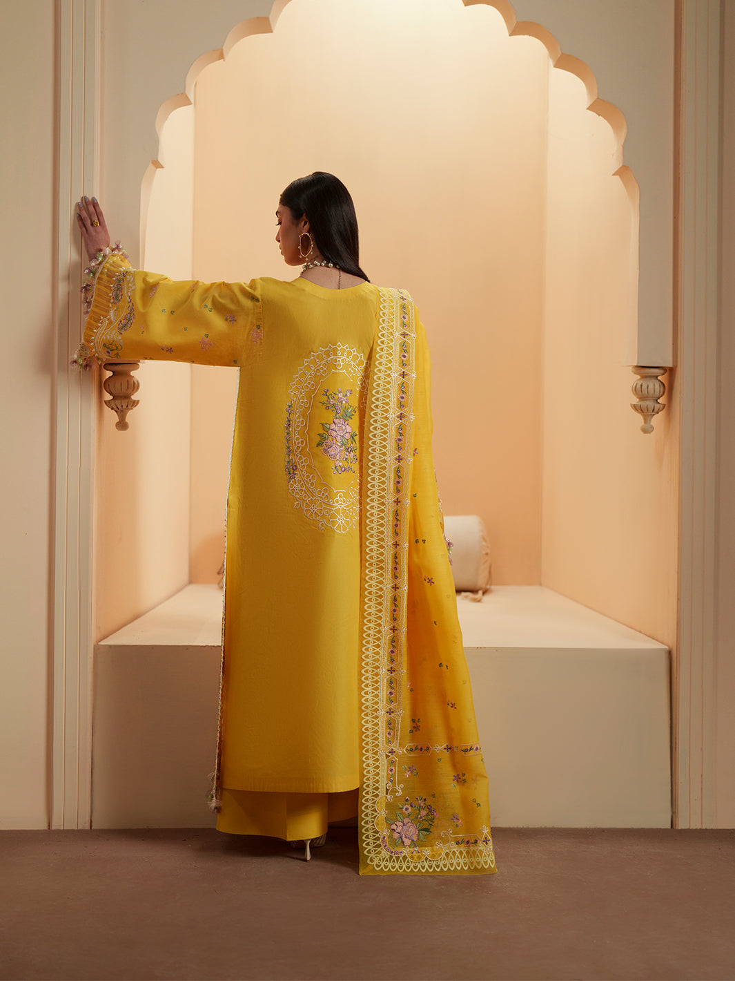 Bin Ilyas | Mashriq Luxury Lawn 26 | D-111-A - House Of Hania