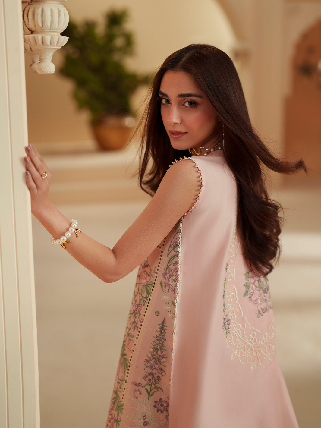 Bin Ilyas | Mashriq Luxury Lawn 26 | D-111-B - House Of Hania