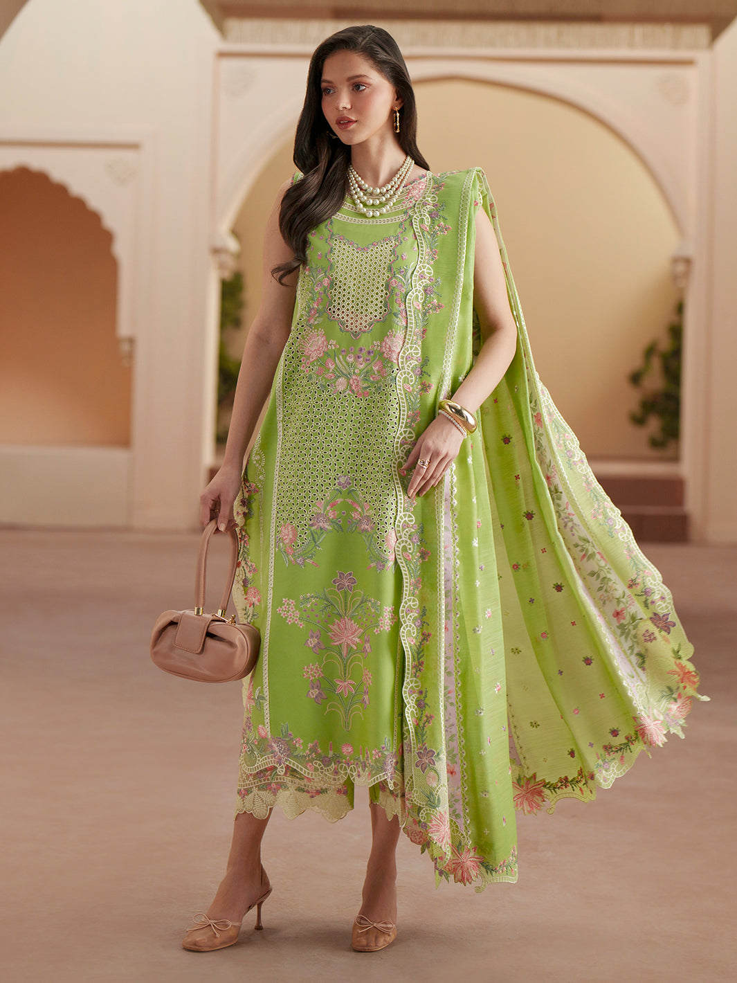 Bin Ilyas | Mashriq Luxury Lawn 26 | D-112-A - House Of Hania