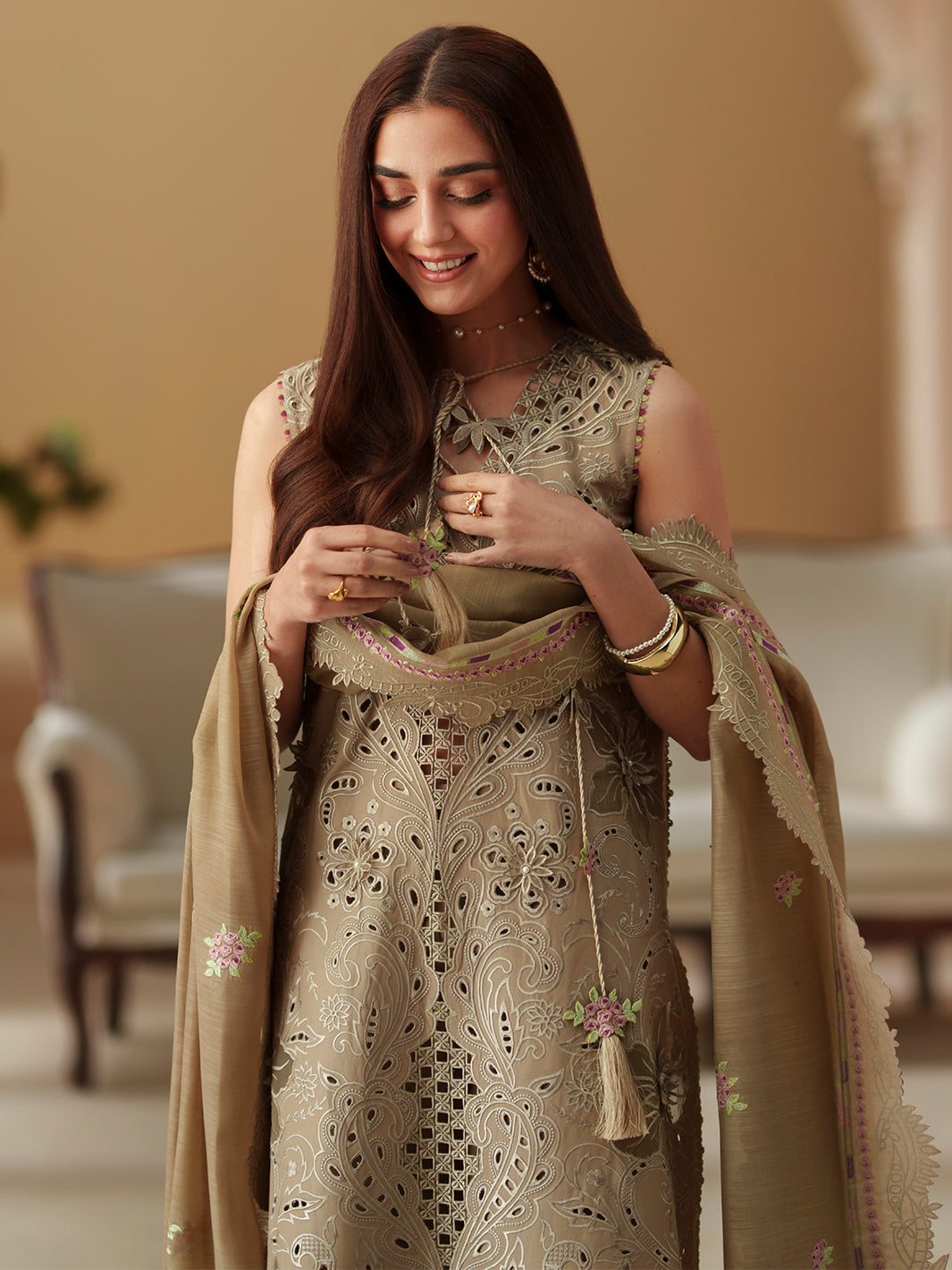 Bin Ilyas | Mashriq Luxury Lawn 26 | D-113-A - House Of Hania