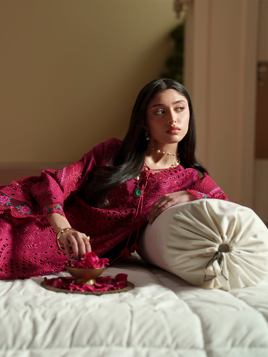 Bin Ilyas | Mashriq Luxury Lawn 26 | D-113-B - House Of Hania