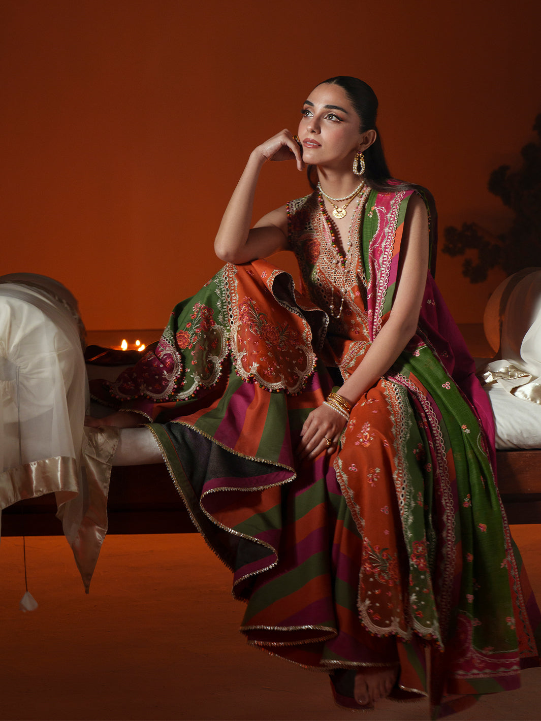 Bin Ilyas | Mashriq Luxury Lawn 26 | D-114-B - House Of Hania