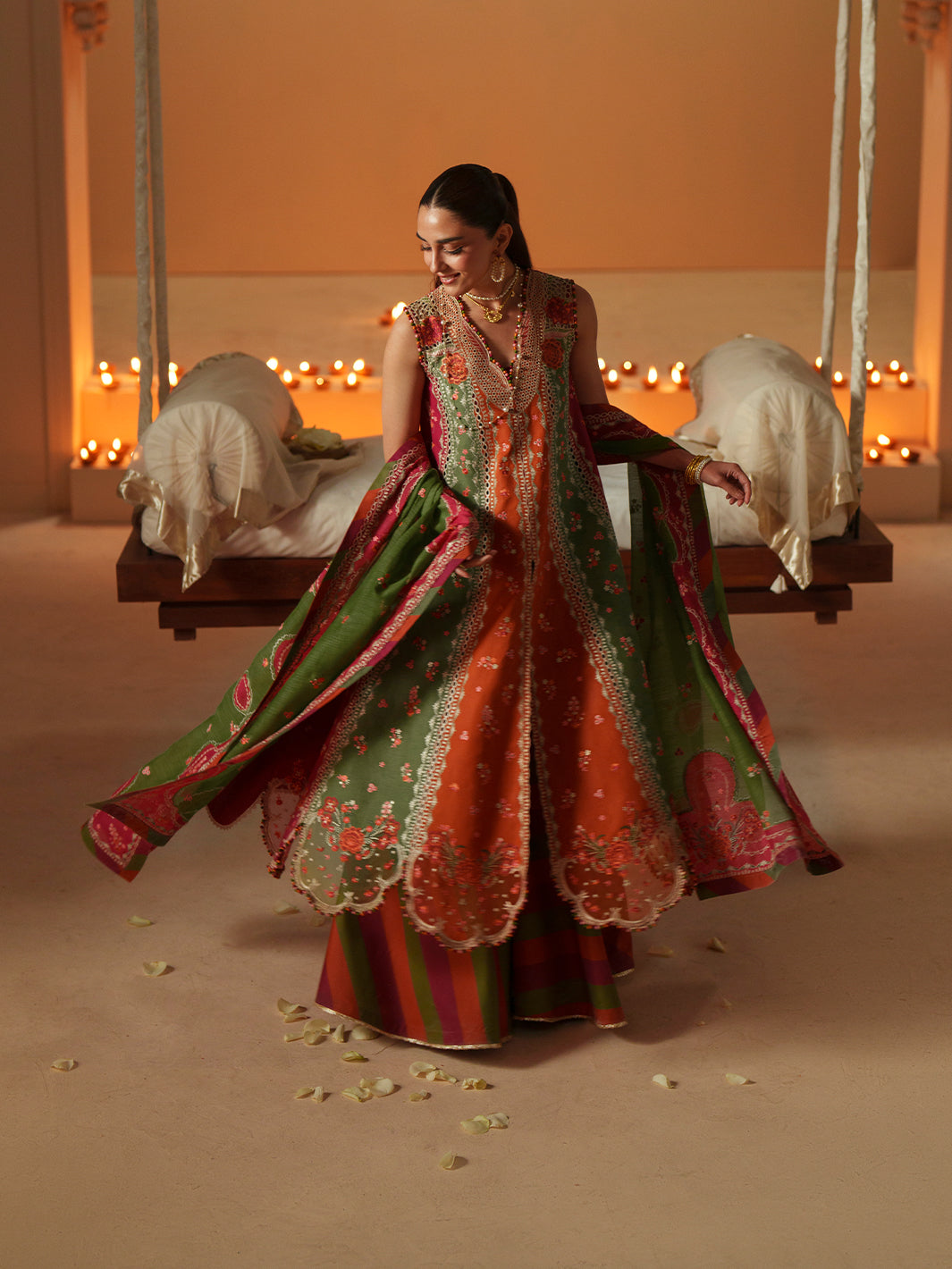 Bin Ilyas | Mashriq Luxury Lawn 26 | D-114-B - House Of Hania