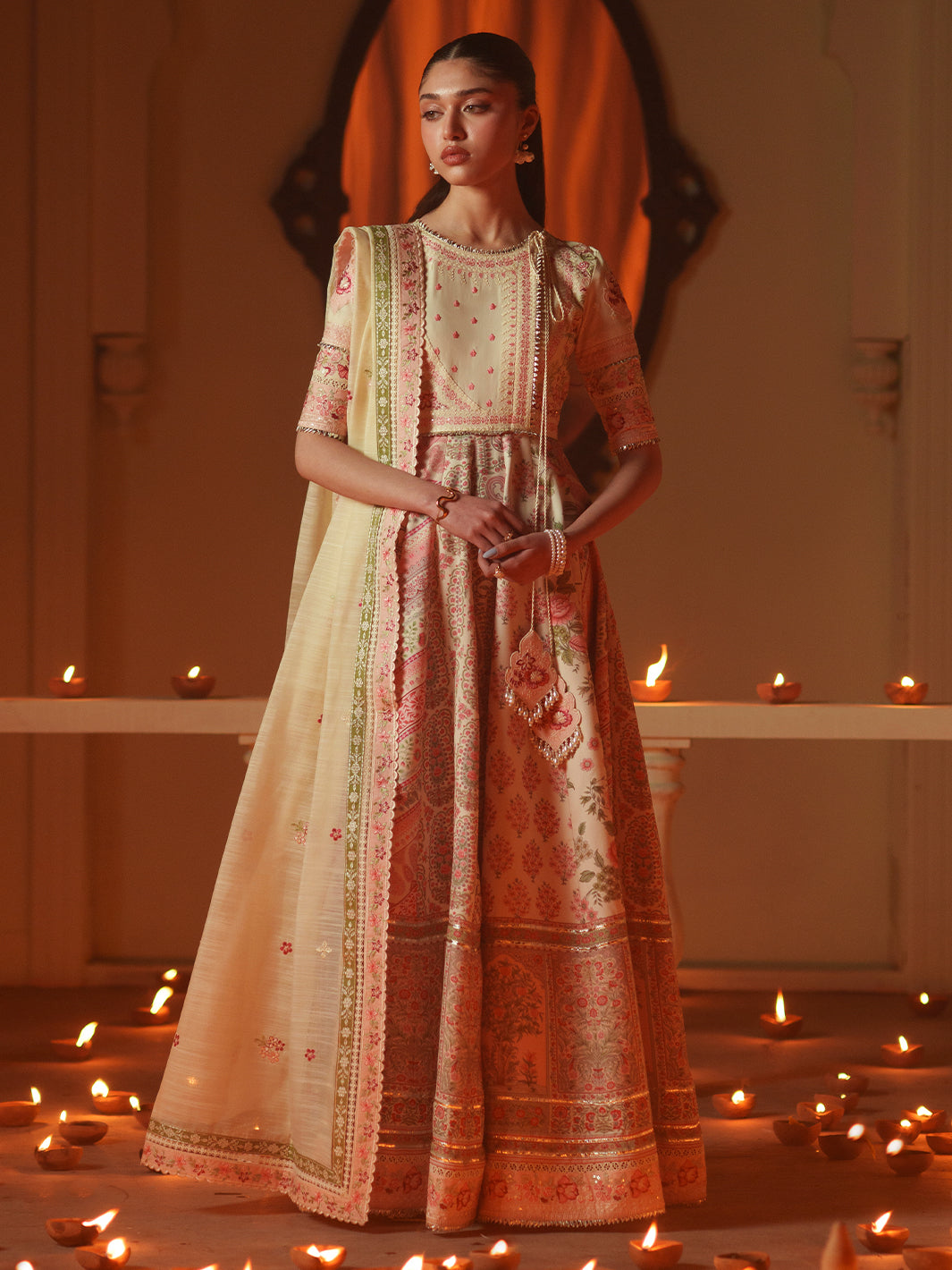 Bin Ilyas | Mashriq Luxury Lawn 26 | D-115-A - House Of Hania