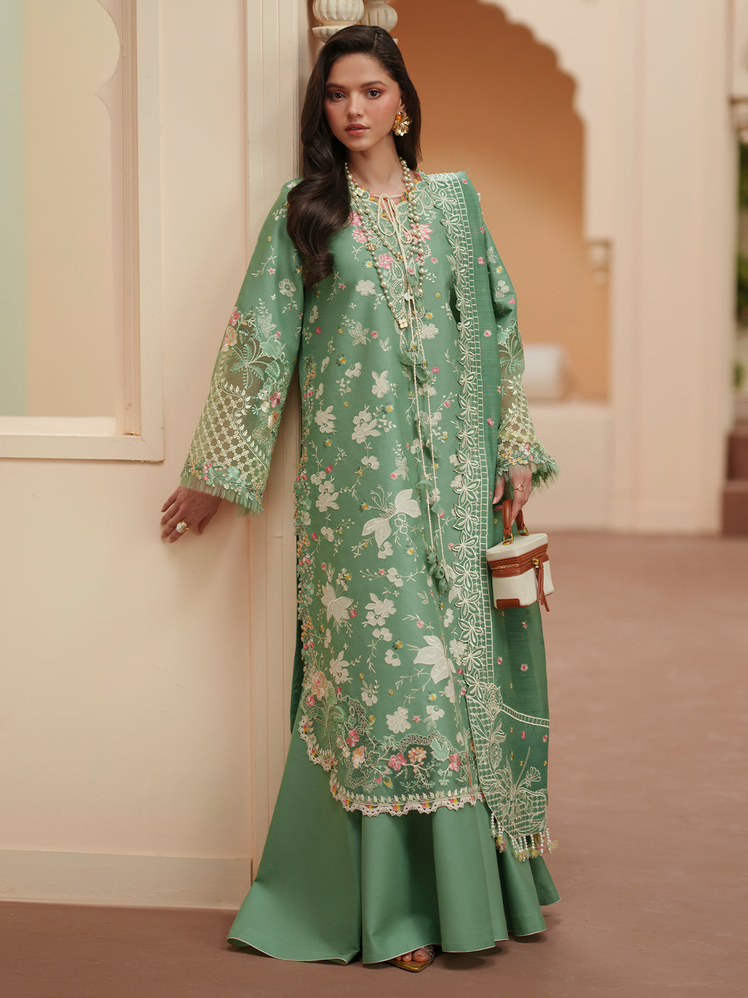 Bin Ilyas | Mashriq Luxury Lawn 26 | D-117-A - House Of Hania