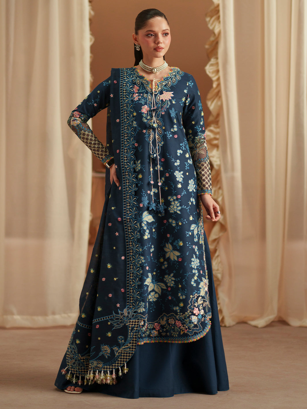Bin Ilyas | Mashriq Luxury Lawn 26 | D-117-C - House Of Hania